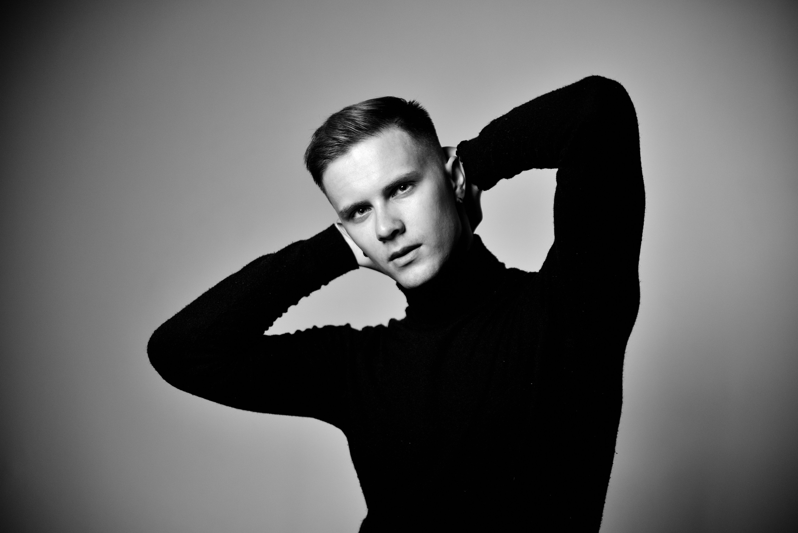 Никита. Кинематографичный свет