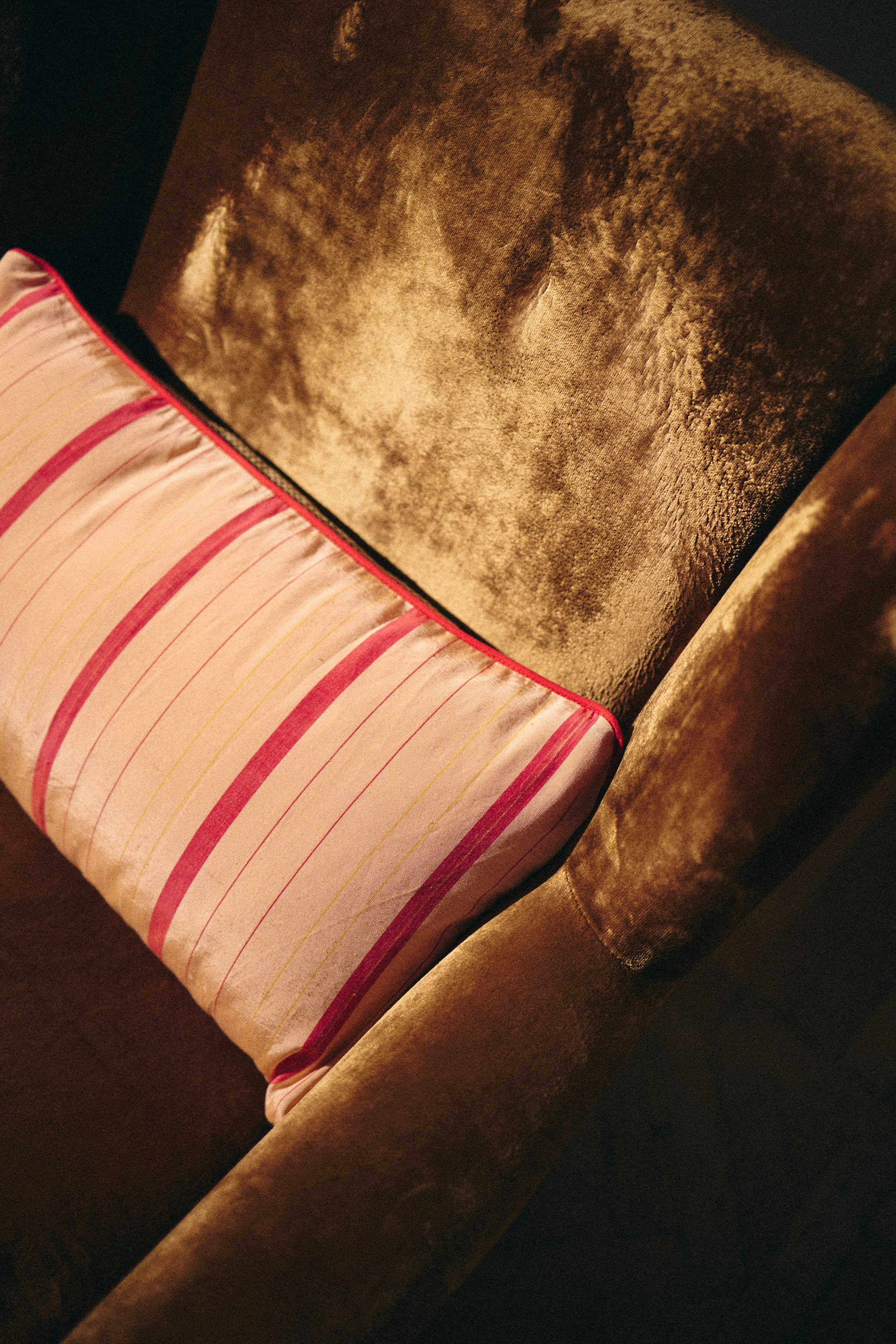 Olesha — текстиль для дома. Декоратор интерьеров Ксения Левдикова