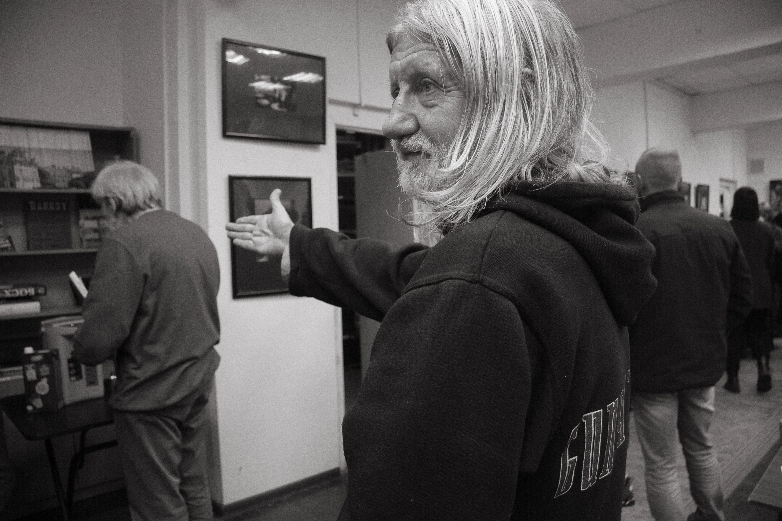 Открытие выставки в библиотеке на Конной