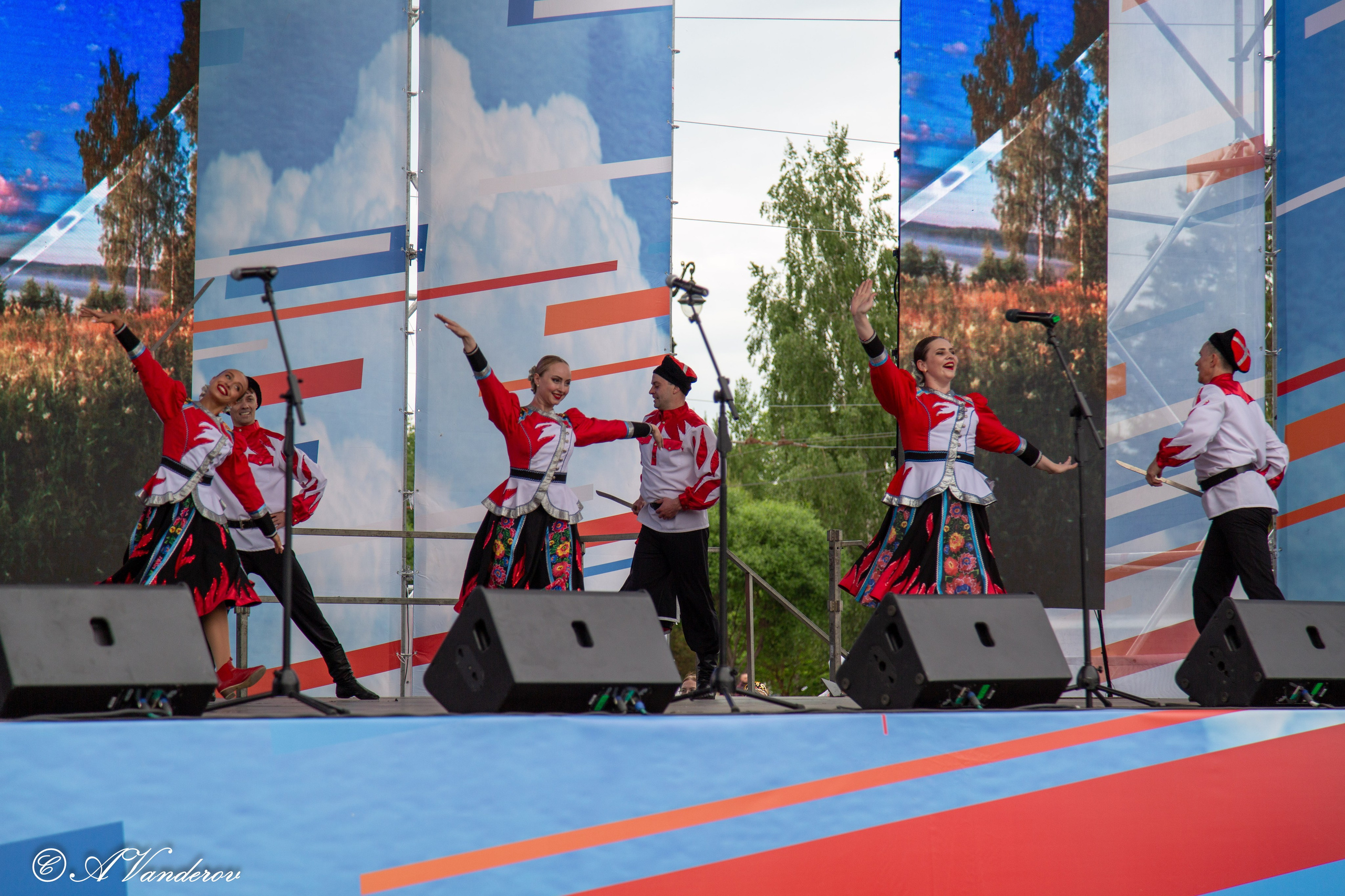 День России 12.06.2024. Фотограф Омск | Александр Вандеров