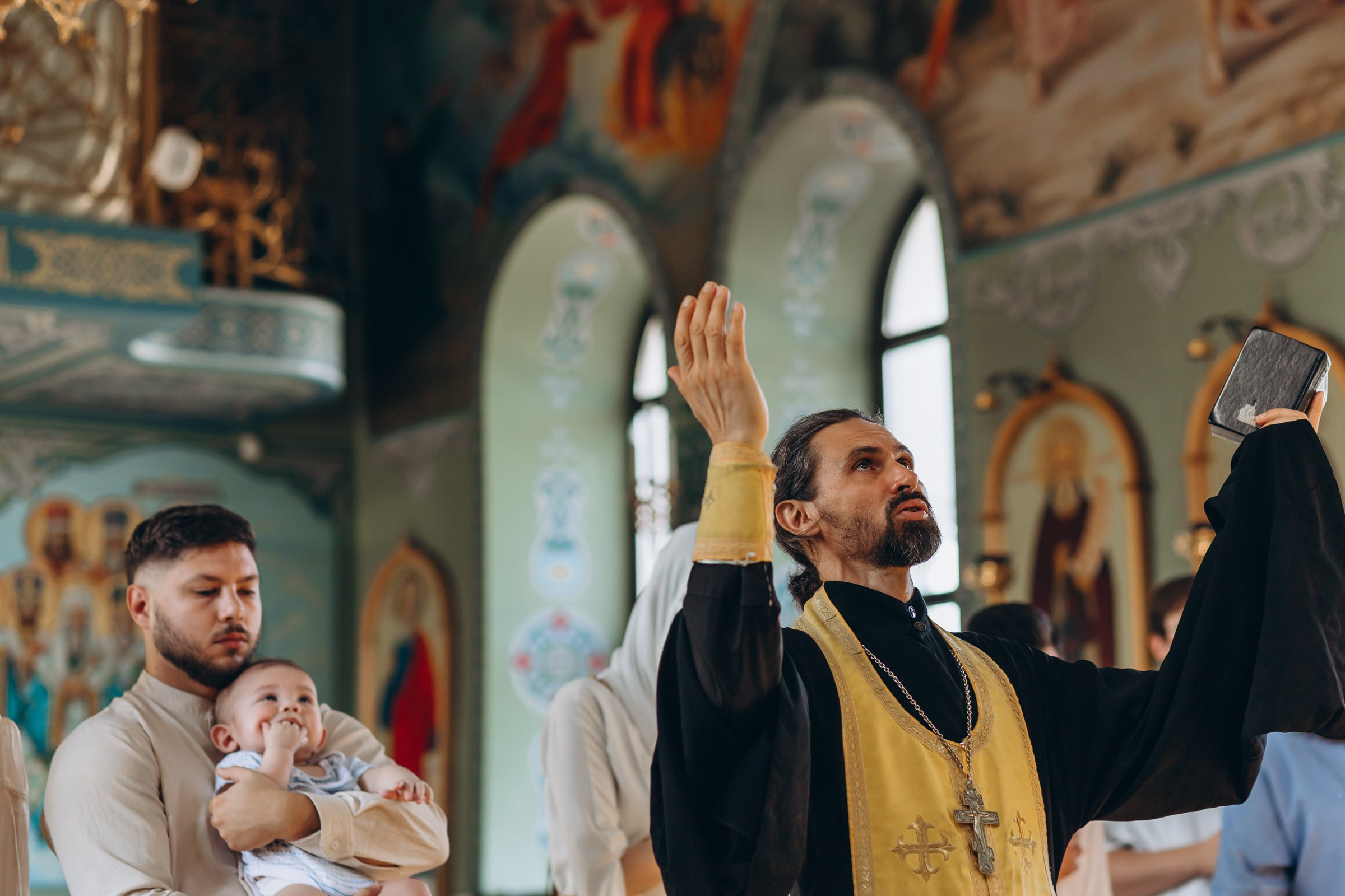 Крещение Родиона. Семейный фотограф в Волгодонске Краченцева Анна