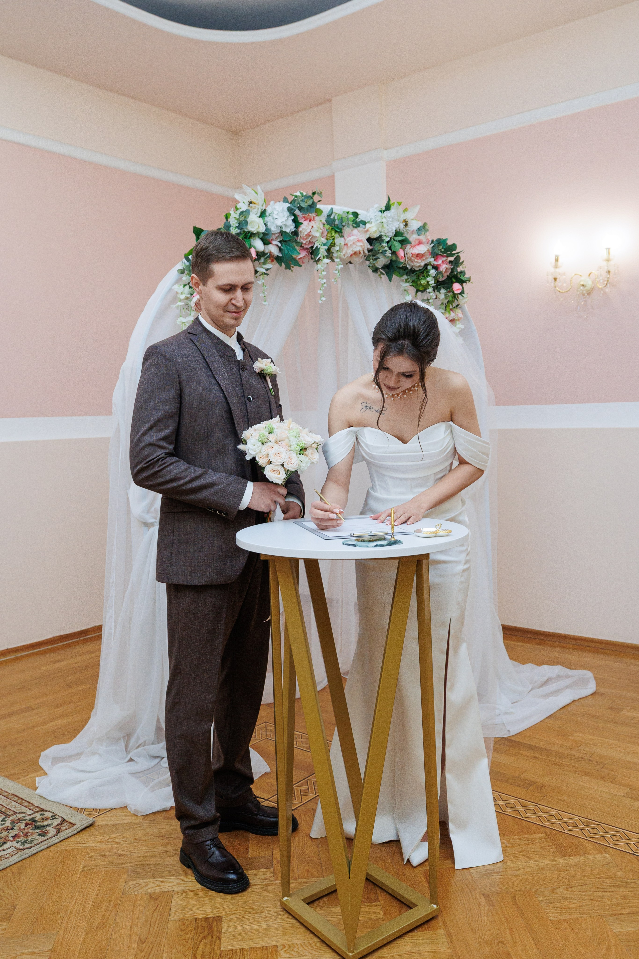 ЗАГСы. Denis Vychugzhanin Photo