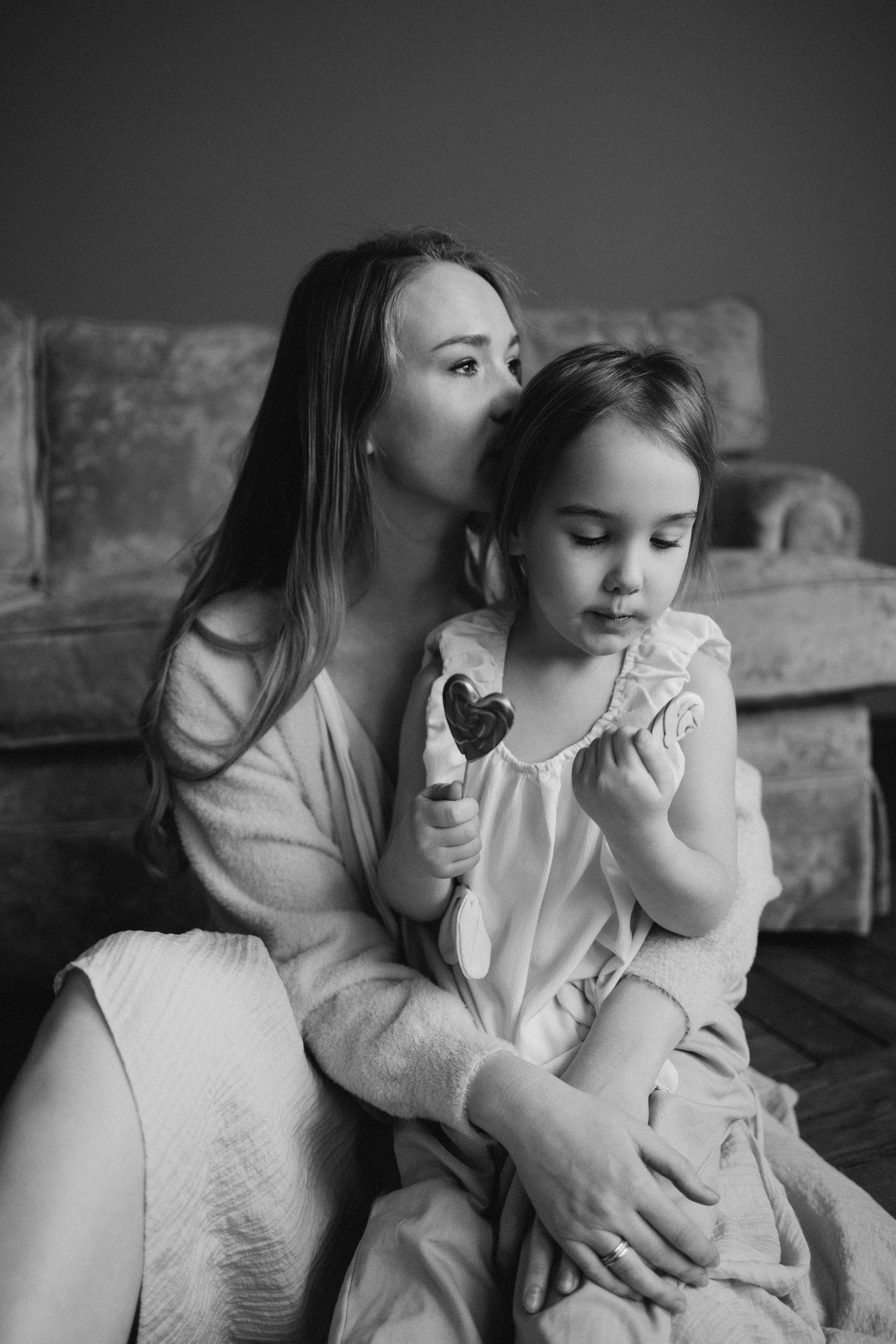 Семейная фотосессия дома с двумя детьми — Кристина Филимонова