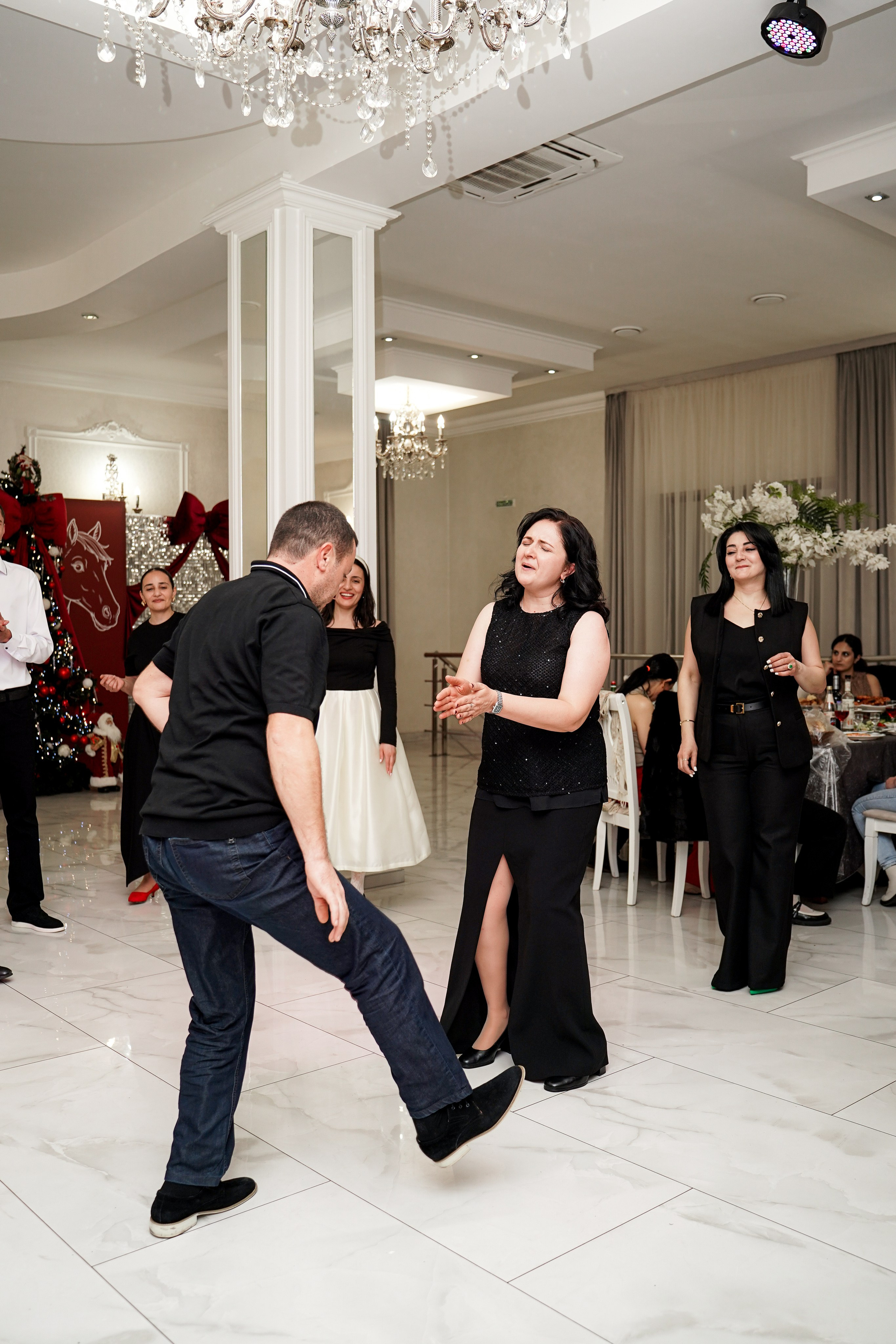 Сватовство. Свадебный фотограф в Ростове-на-Дону. Таинство Крещения и Венчания, семейные фотосессии. Алёна Чёботова