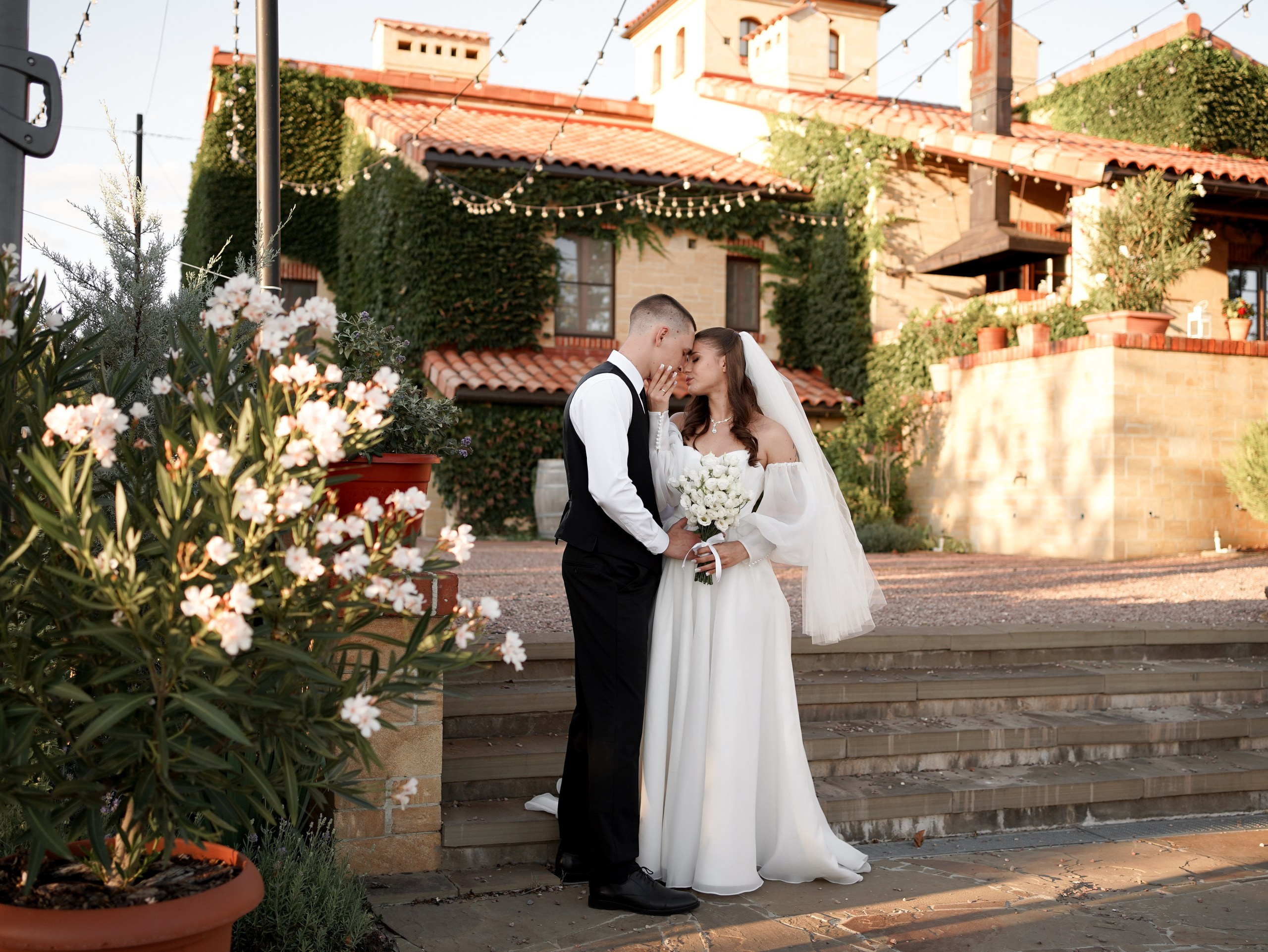 Усадьба Пестряковых. Свадебный фотограф в Ростове-на-Дону. Таинство Крещения и Венчания, семейные фотосессии. Алёна Чёботова