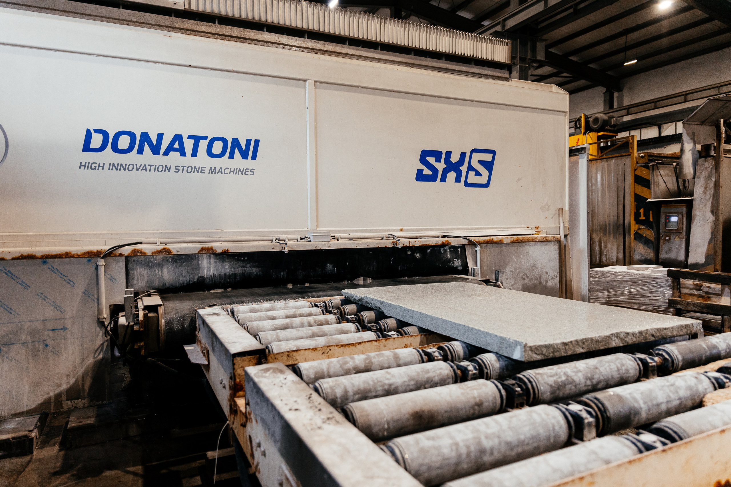 Камнеобрабатывающий завод. Ваш самый лучший фотограф!