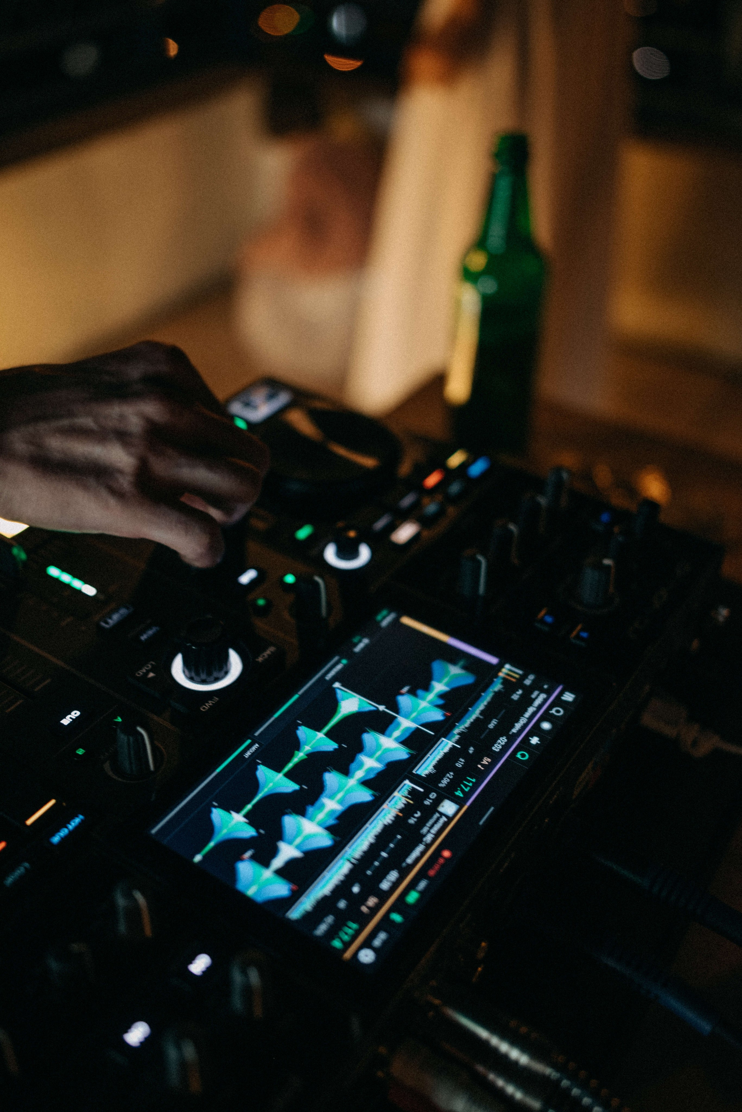 Вечеринка на крыше. Портретный и свадебный фотограф в Тбилиси • xeniqo