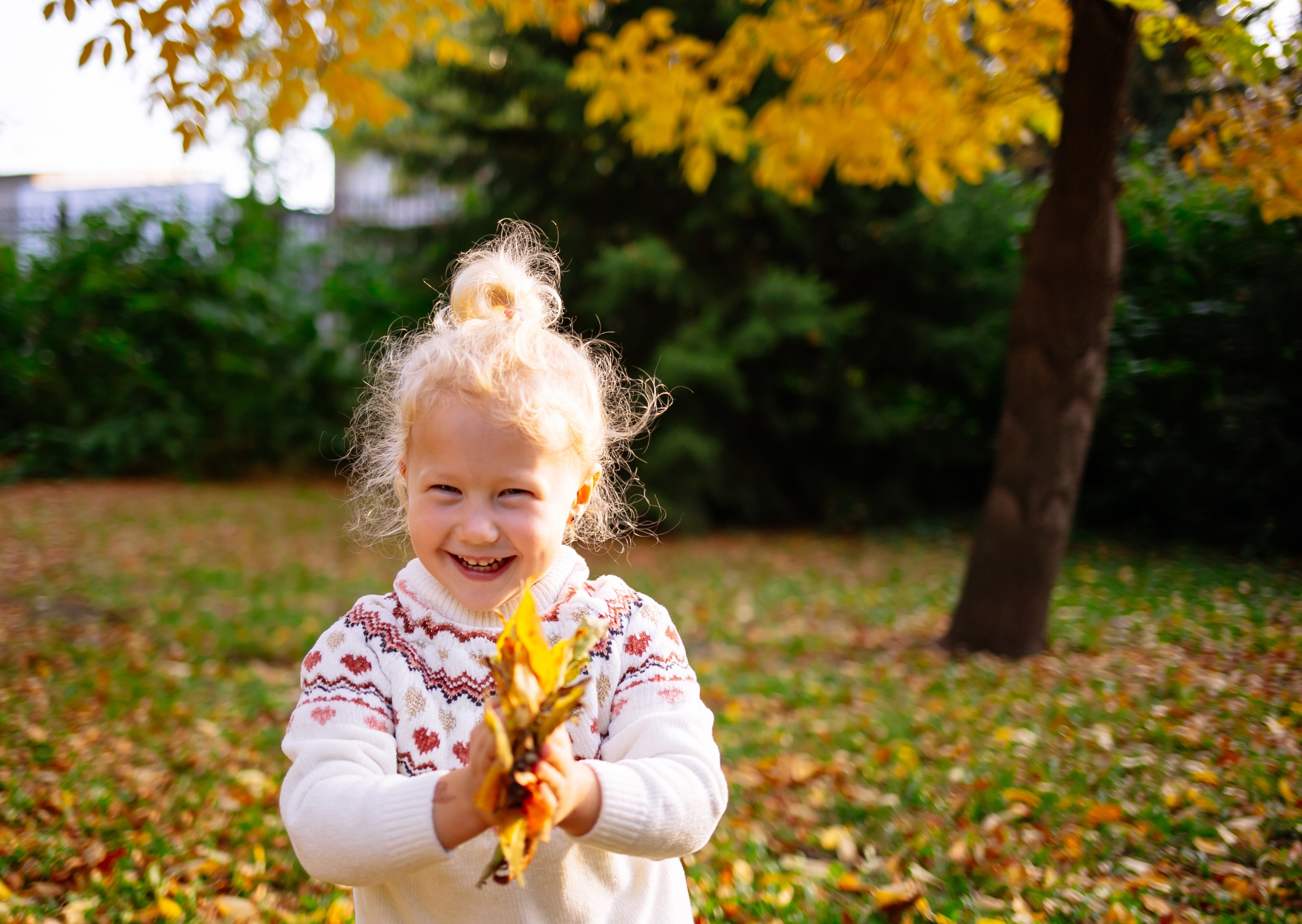 Юля, Анюта, Есения