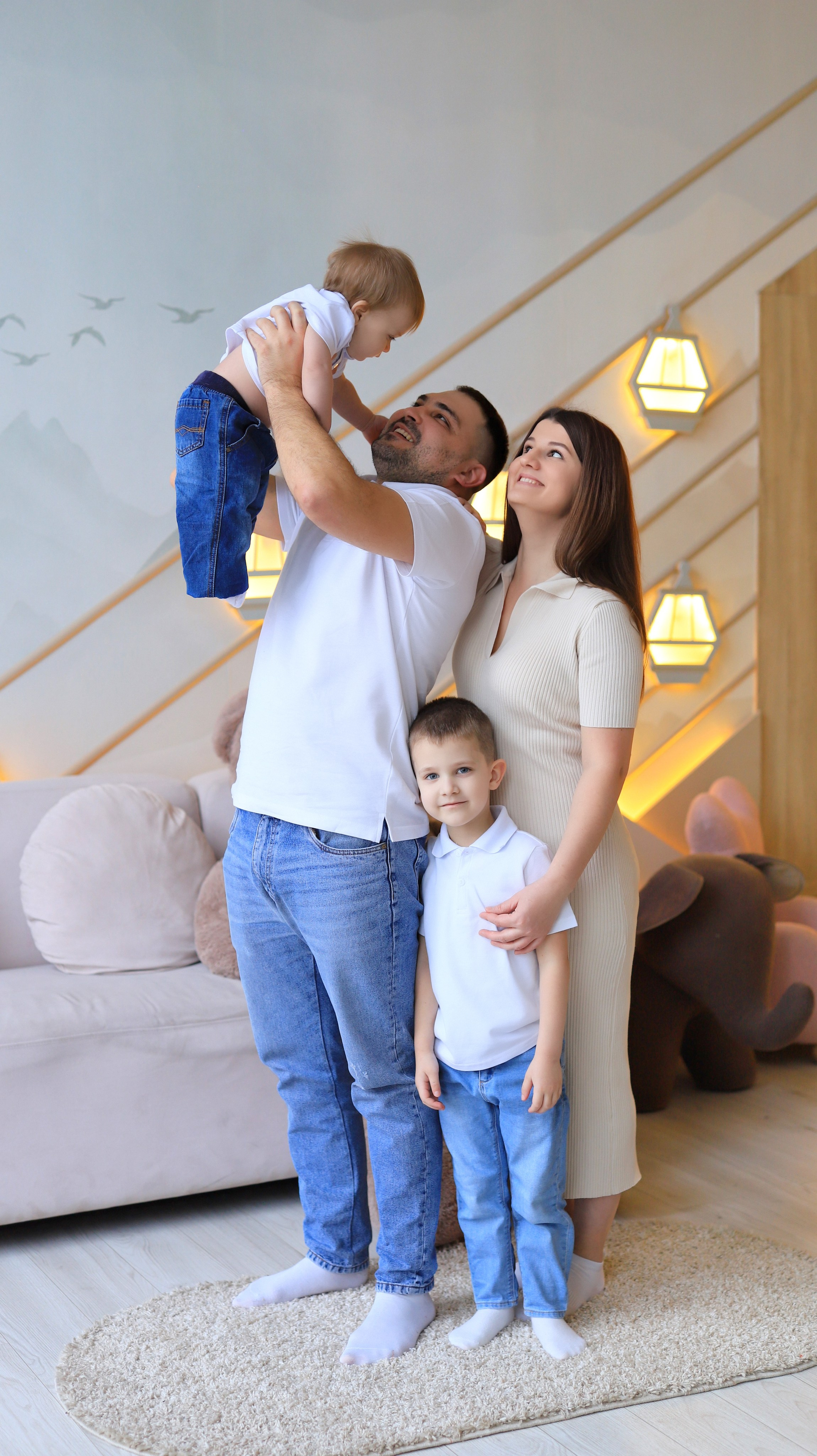 Alexandra and Sergey. Семейный фотограф Лахтикова Ирина