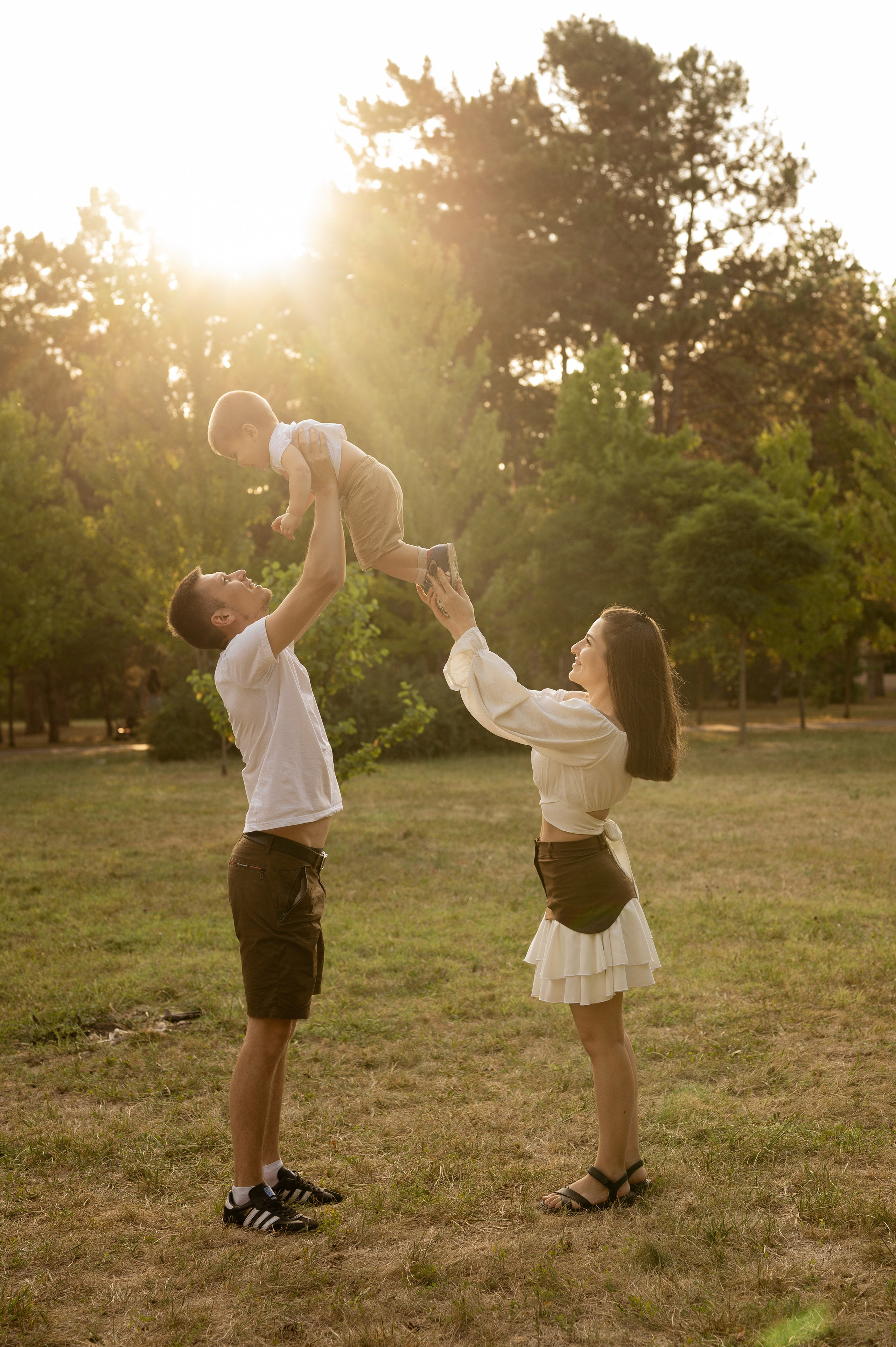 Летняя семейная фотосессия в парке. Свадебный и семейный фотограф в Краснодаре Алина Мельник