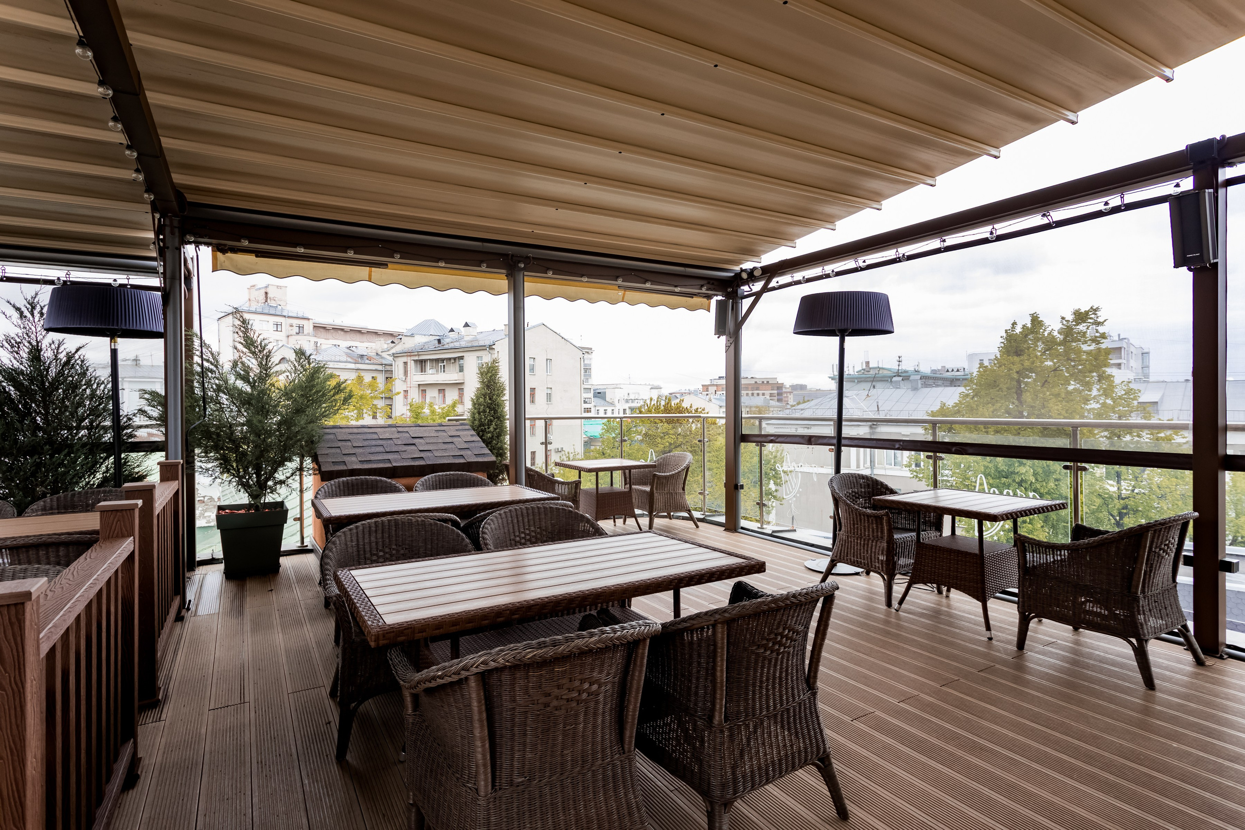 Фотосъемка для ресторана Волшебная арфа. Интерьеры, Контент, Портреты | Фотограф в Москве Дани Терно