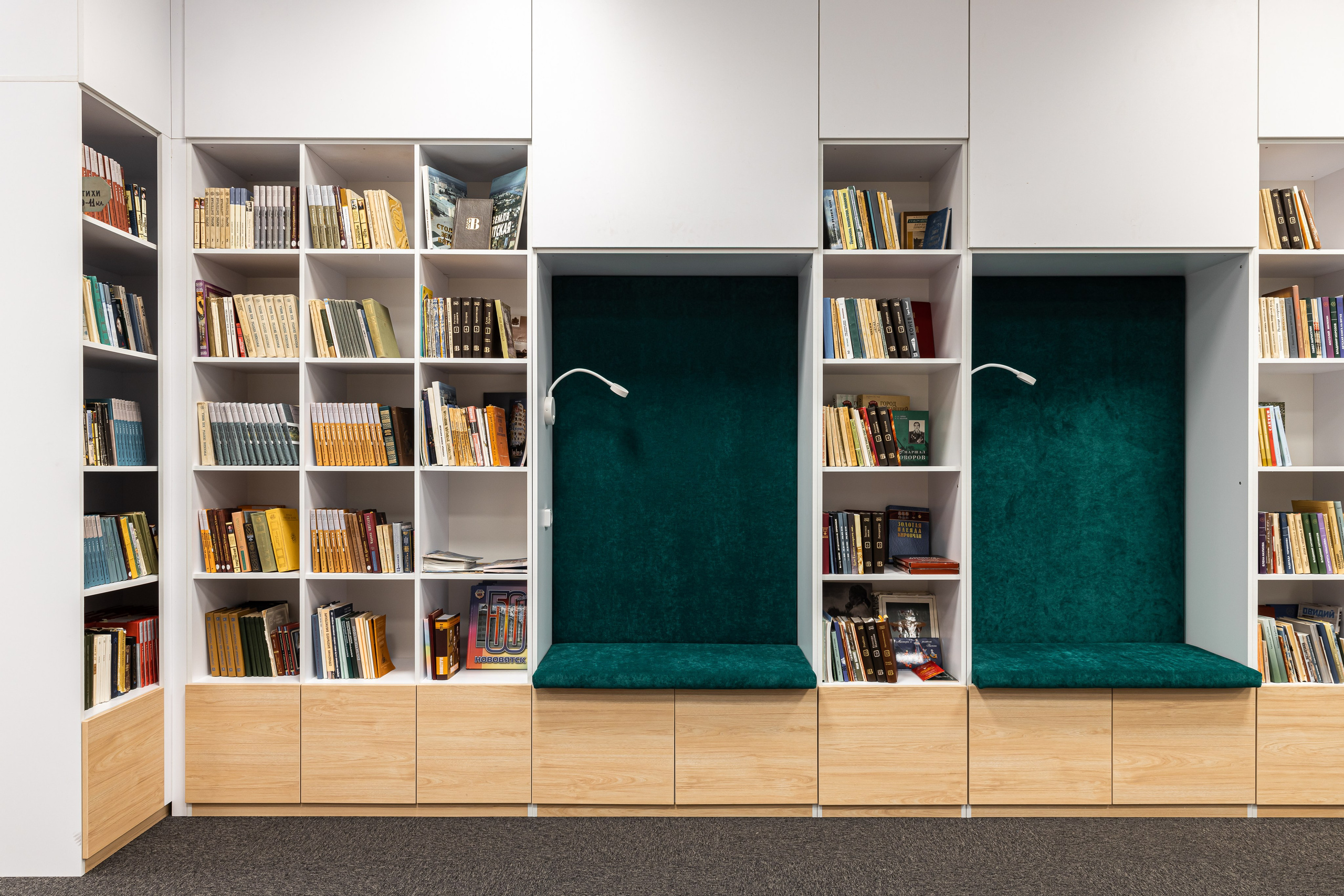 «Умная» школа № 74, г. Киров. Дизайнер Алина Вейнкрот. Иван Благушин. Интерьерный и архитектурный фотограф в Москве и Санкт-Петербурге