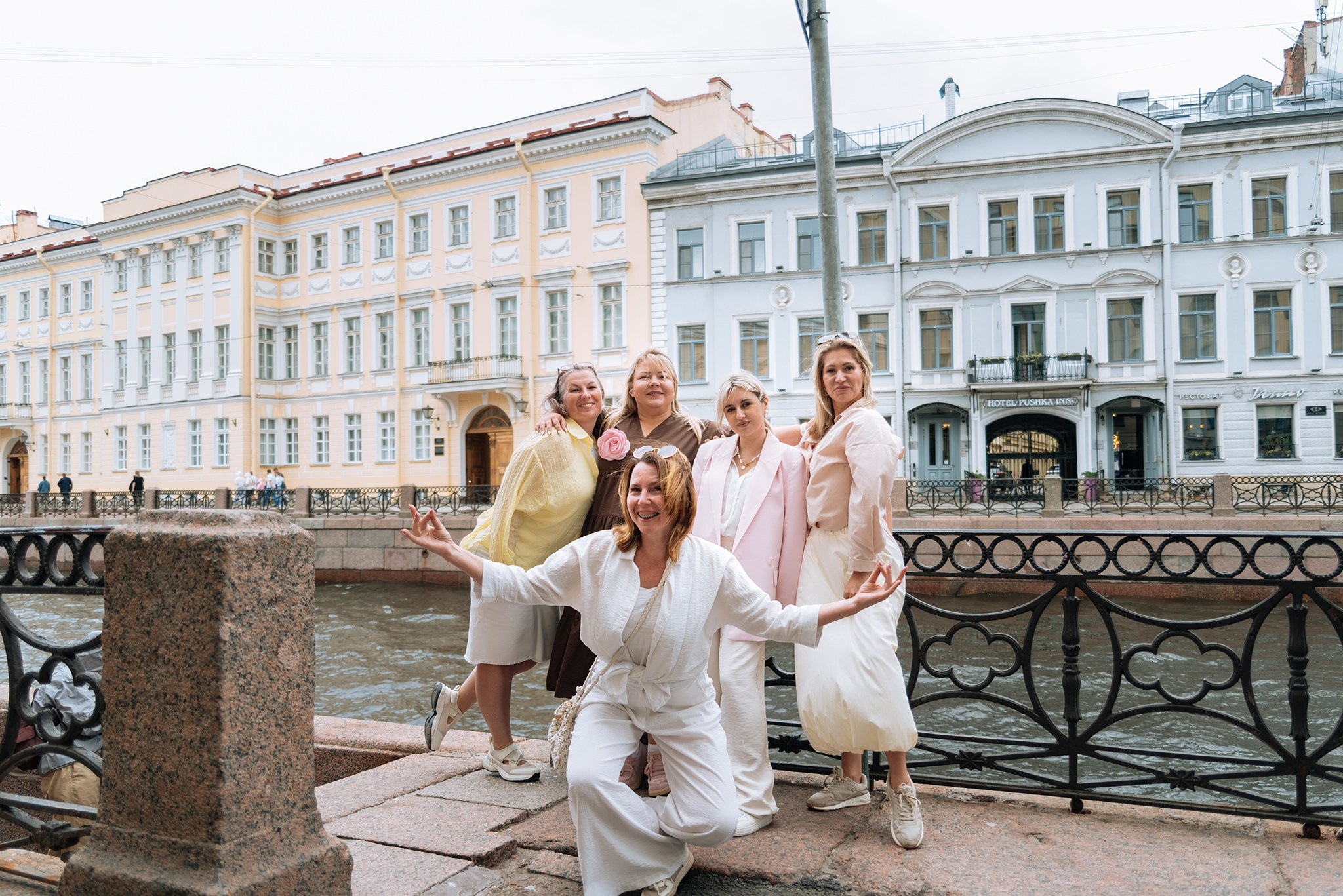 Прогулка по Питеру. Июнь 26. Репортажный фотограф в Санкт-Петербурге Анастасия Клёпова