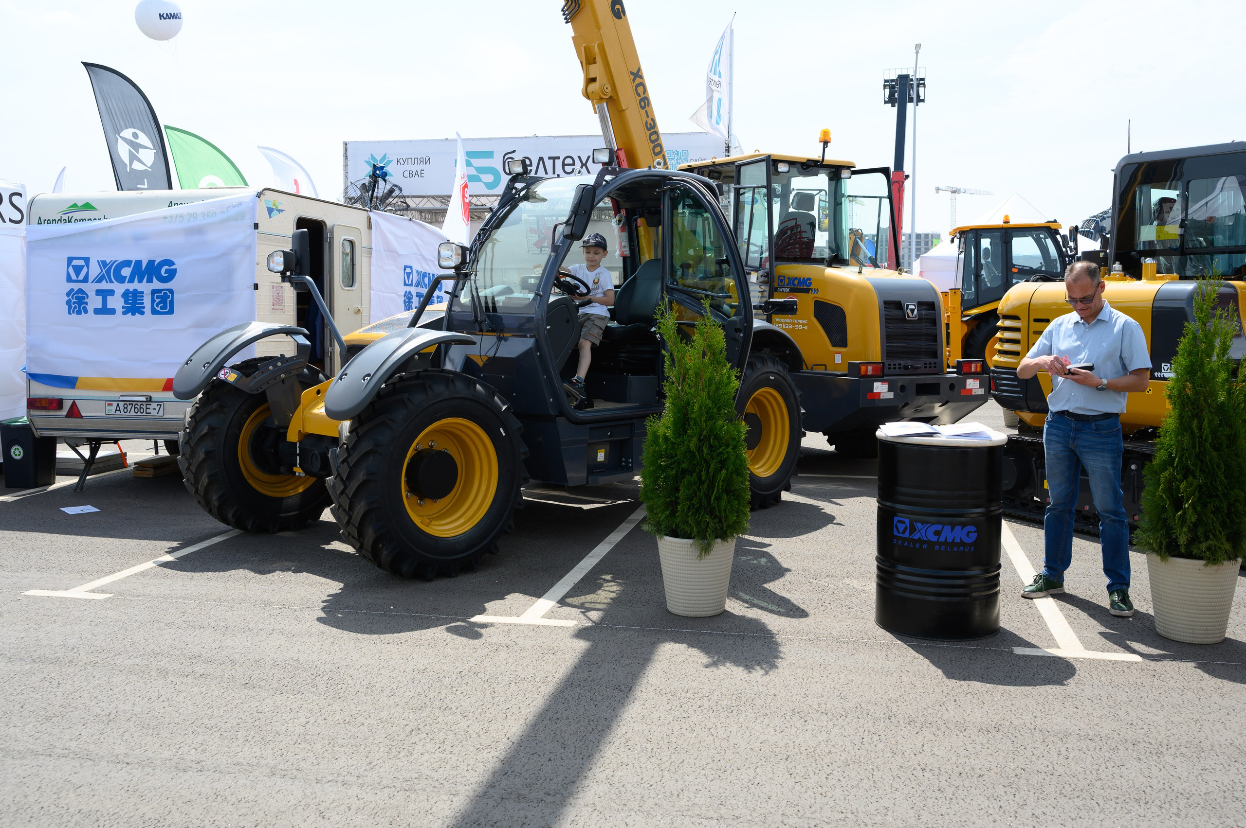Агровыставка. Фотоуслуги, услуги фотографа, фотографирование важных событий