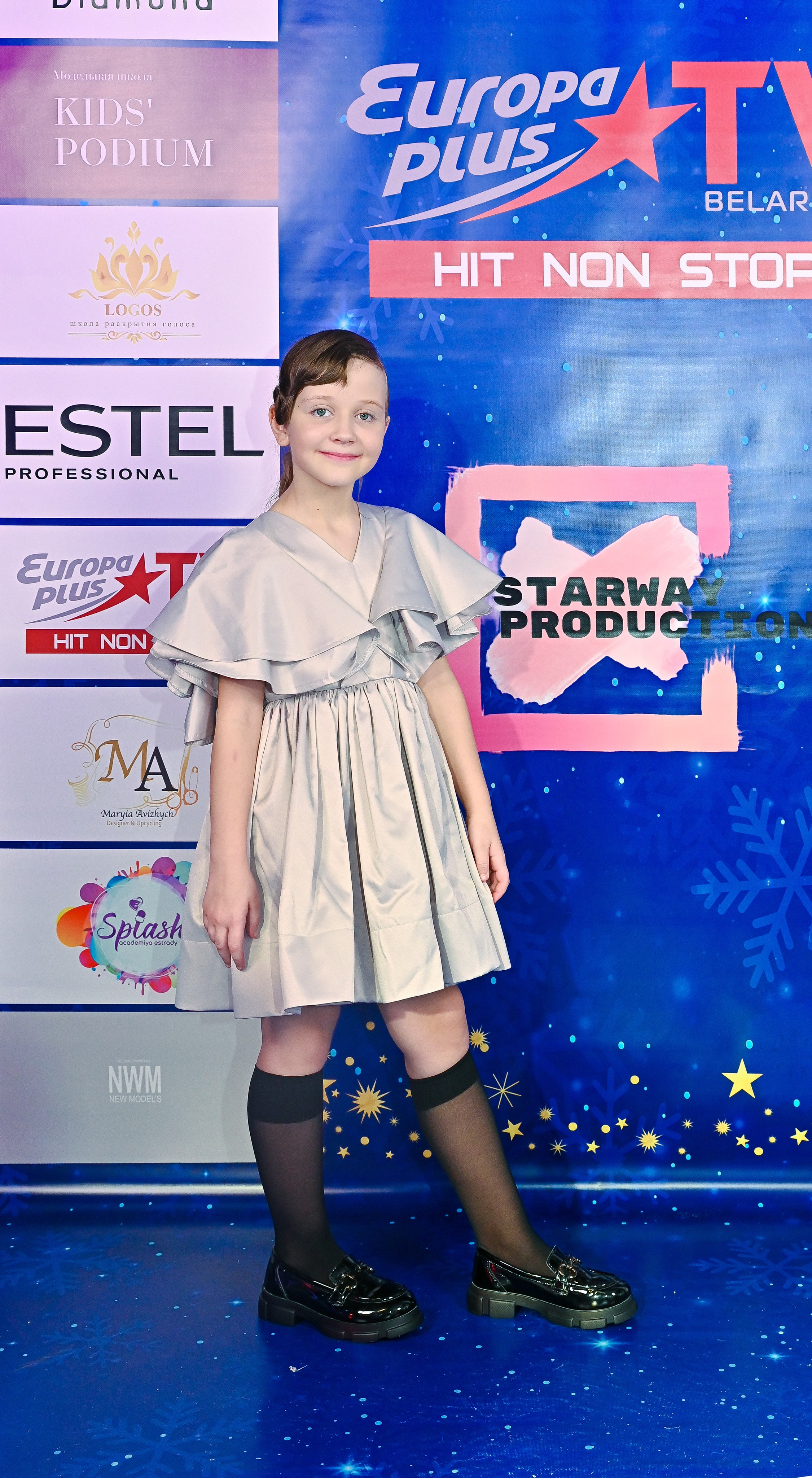 Большая новогодняя тусовка. Фотоуслуги, услуги фотографа, фотографирование важных событий