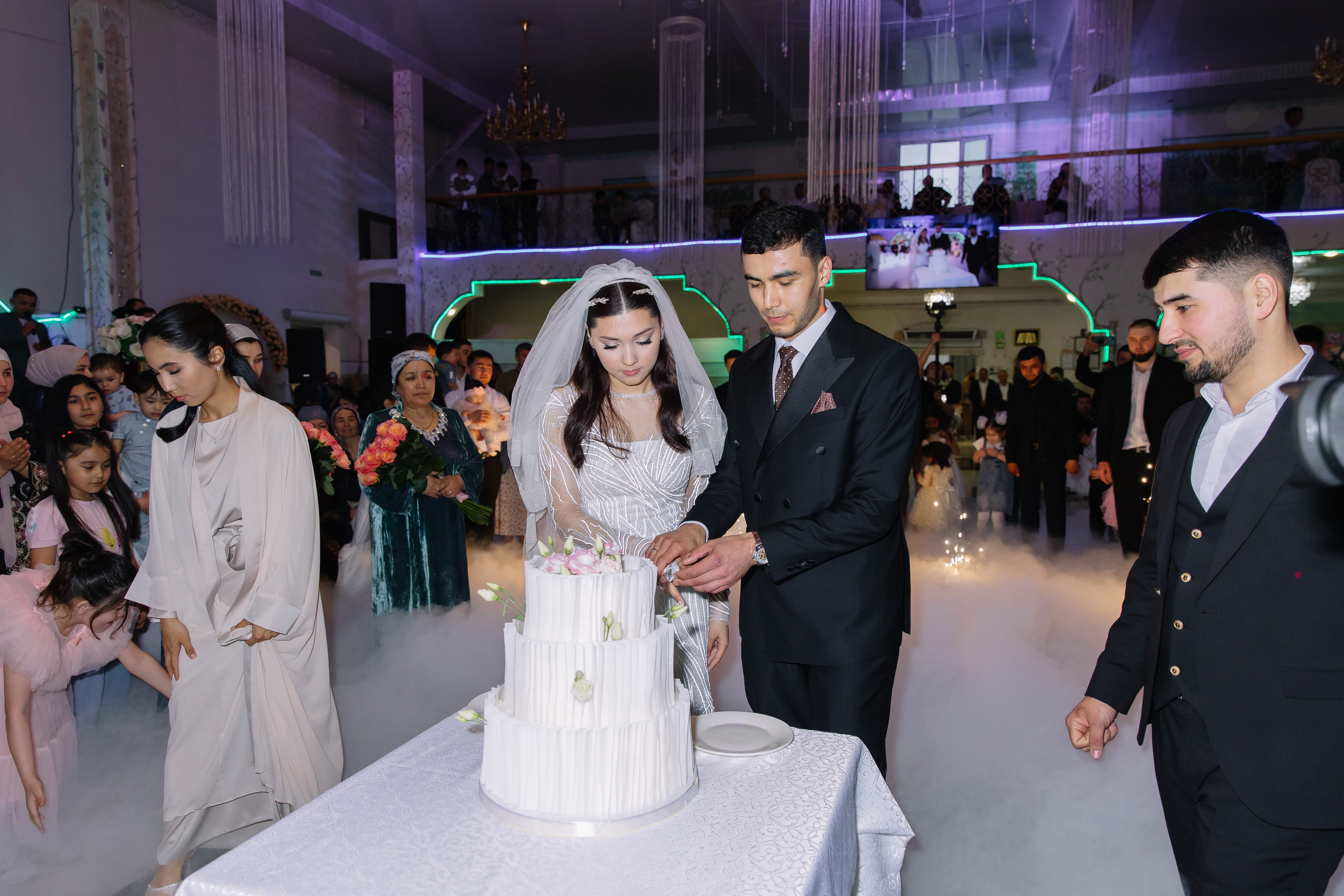 Свадьба Мадиброхим & Гулжамол. Свадебный фотограф в Новосибирске Лидия Александровна