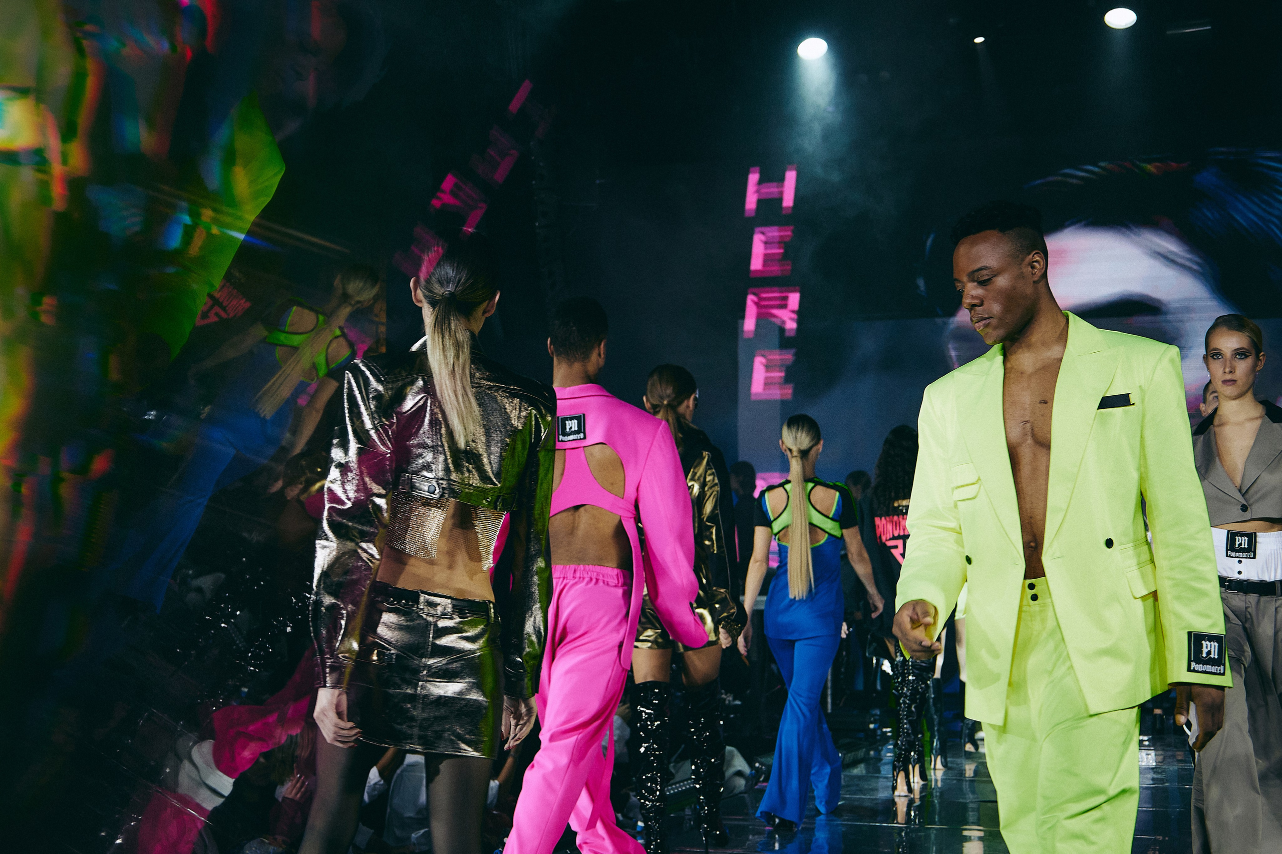 NEW ERA DESIGNER ANDREY PONOMAREV