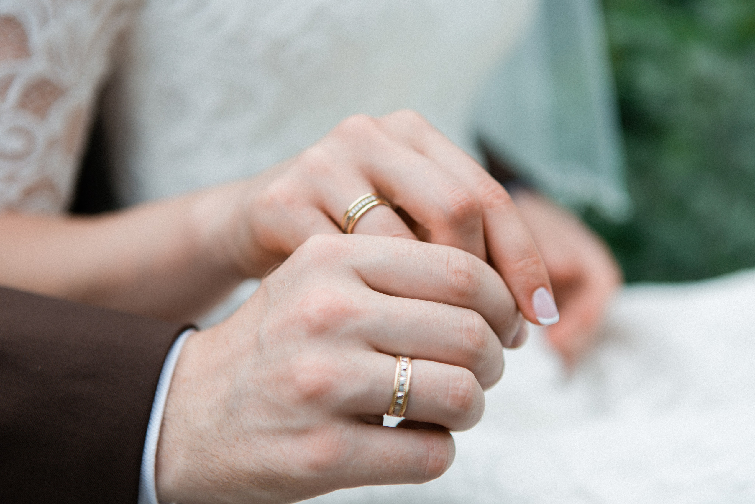 Свадебная фотосессия Сергея и Елены. Наш свадебный день. Видеосъемка и фотосъемка свадеб. Фотограф и оператор на свадьбу. Видеосъемка подкастов, собственная видео-фотостудии. Предметная фотосъемка