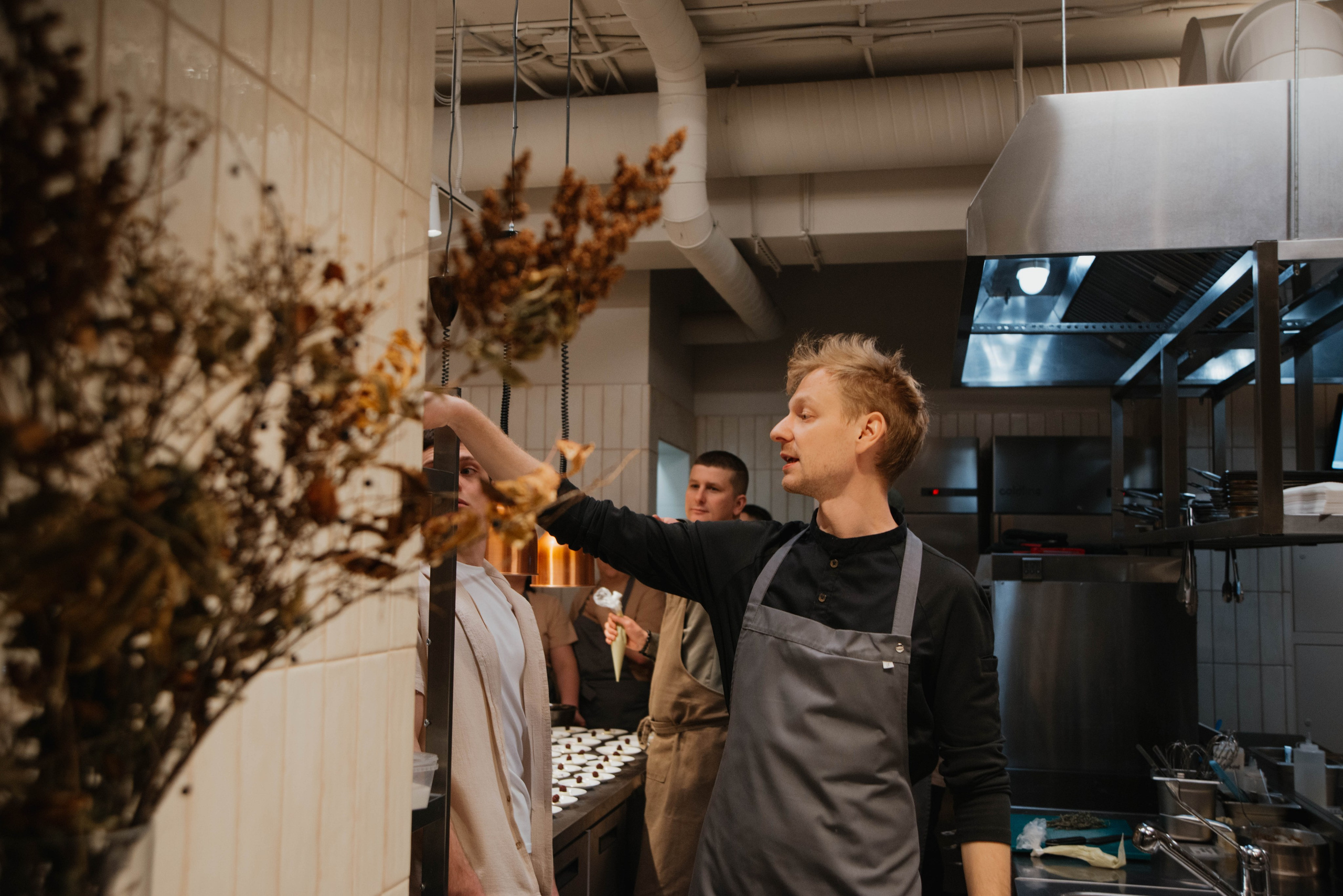 Шеф-тейбл в ресторане La Volte. Ксения Glossa. Портретный и репортажный фотограф в Самаре