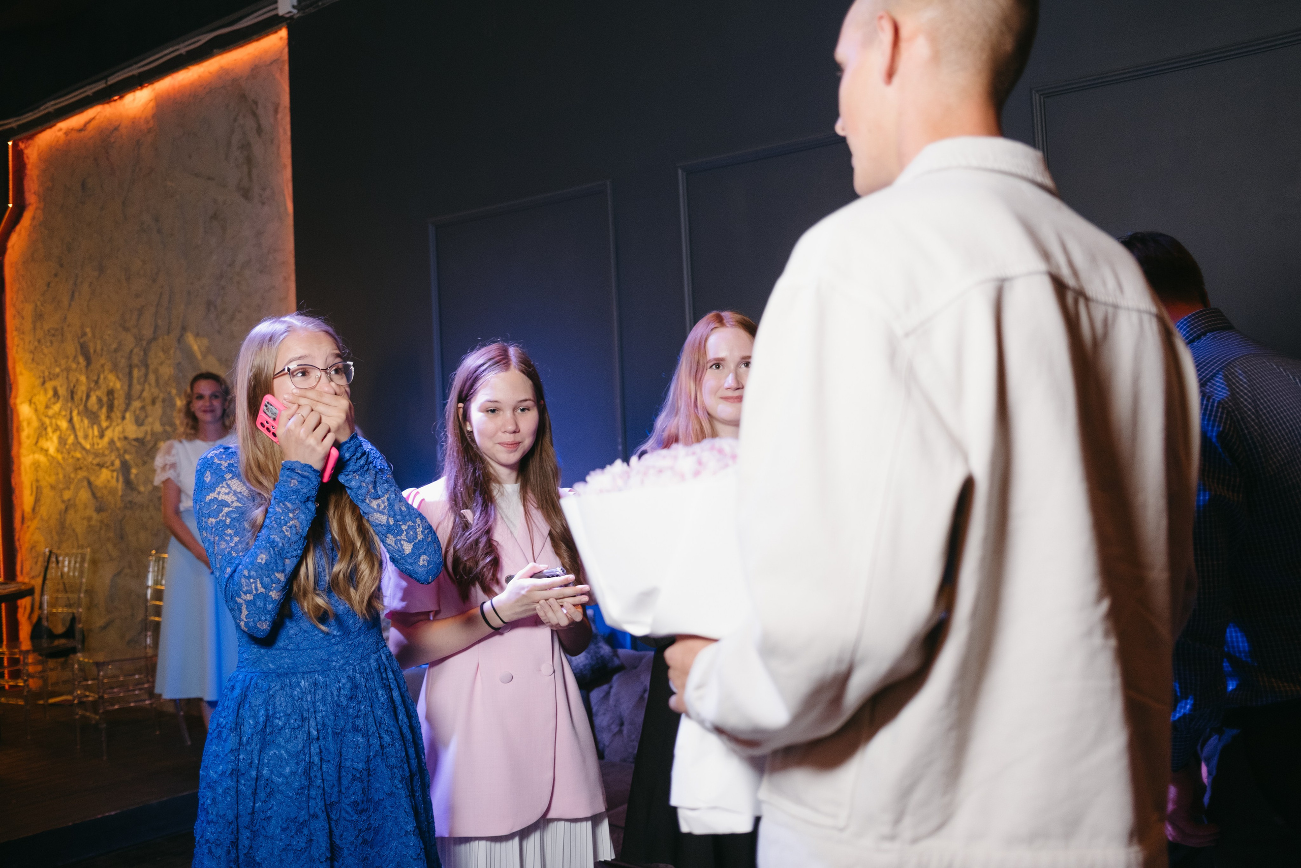 Выпускной 11 класс. Свадебный и репортажной фотограф Денис Ожигин в Краснодаре и Краснодарском крае