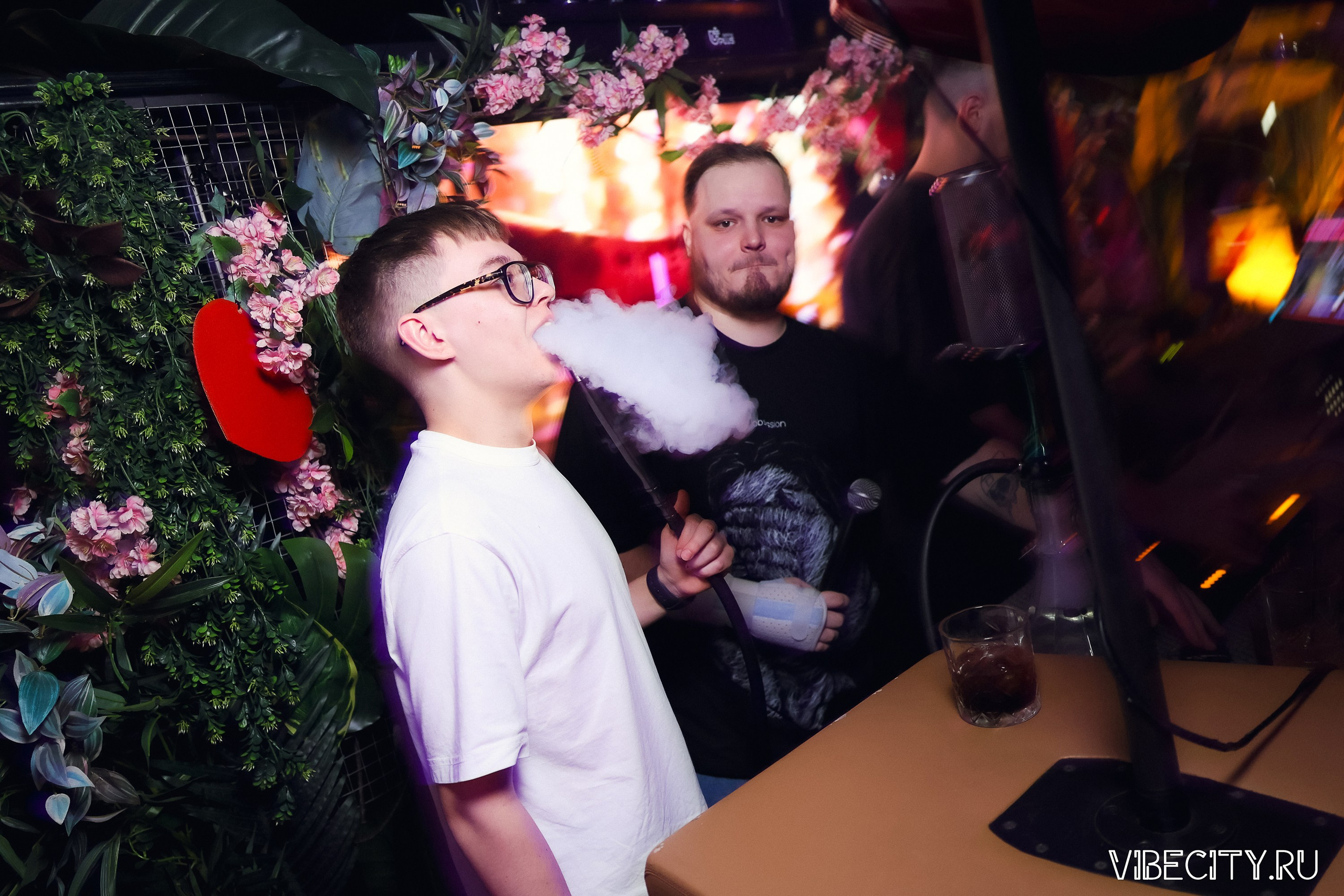 DOUBLE U. VIBECITY.RU Вайб Сити Ру Фоторепортажи Фотоотчеты Калининград