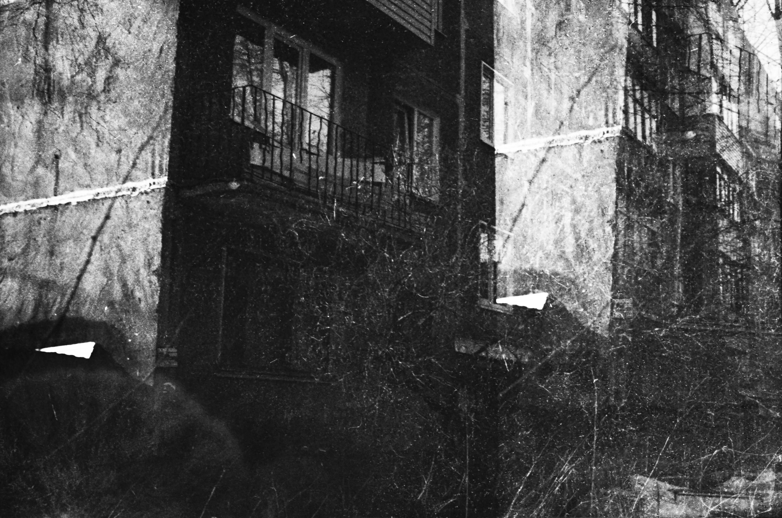 Эрозия памяти. Татьяна Белякова — Фотохудожник | Концептуальная аналоговая фотография