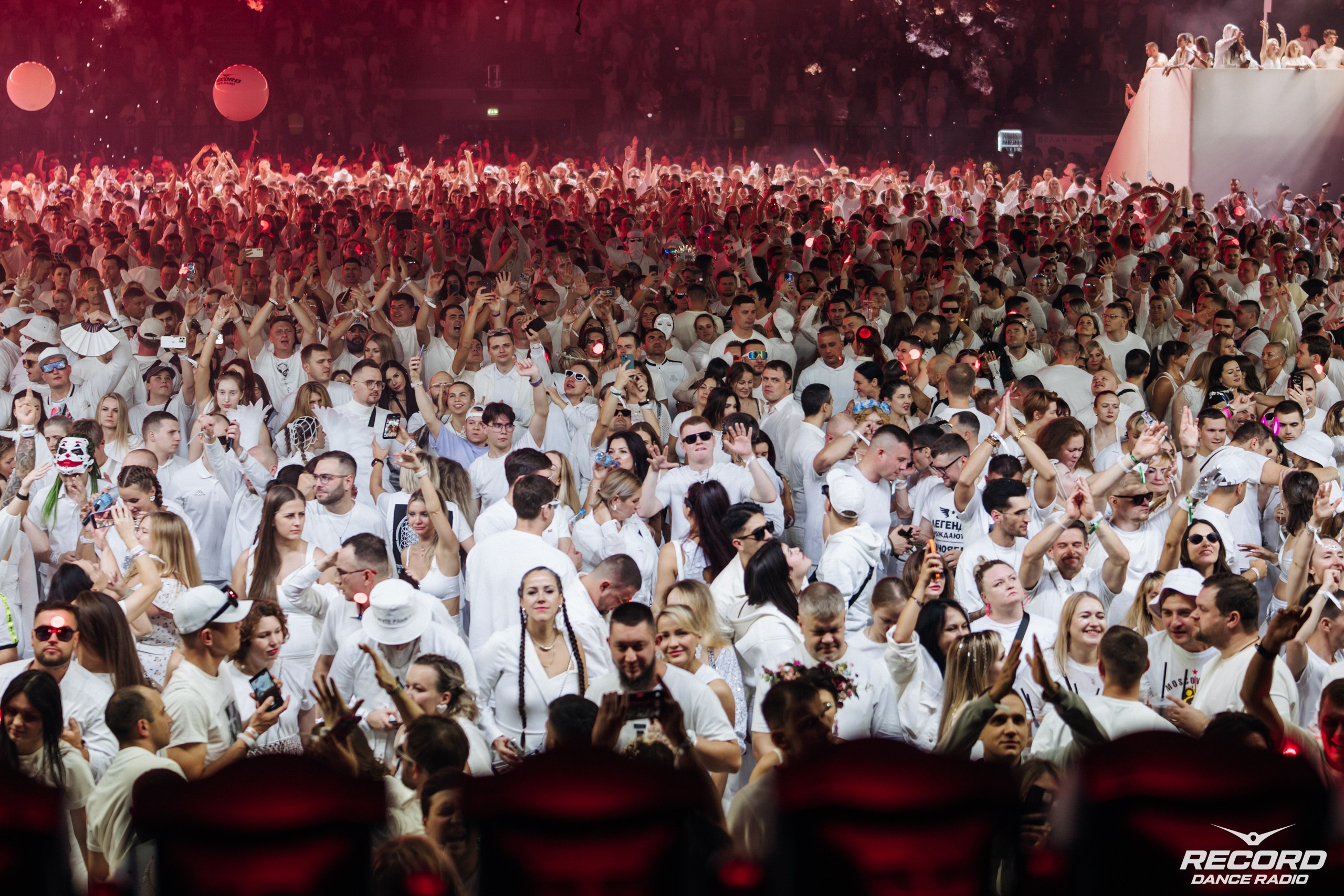 БЕЛАЯ. Репортажный фотограф Санкт-Петербург