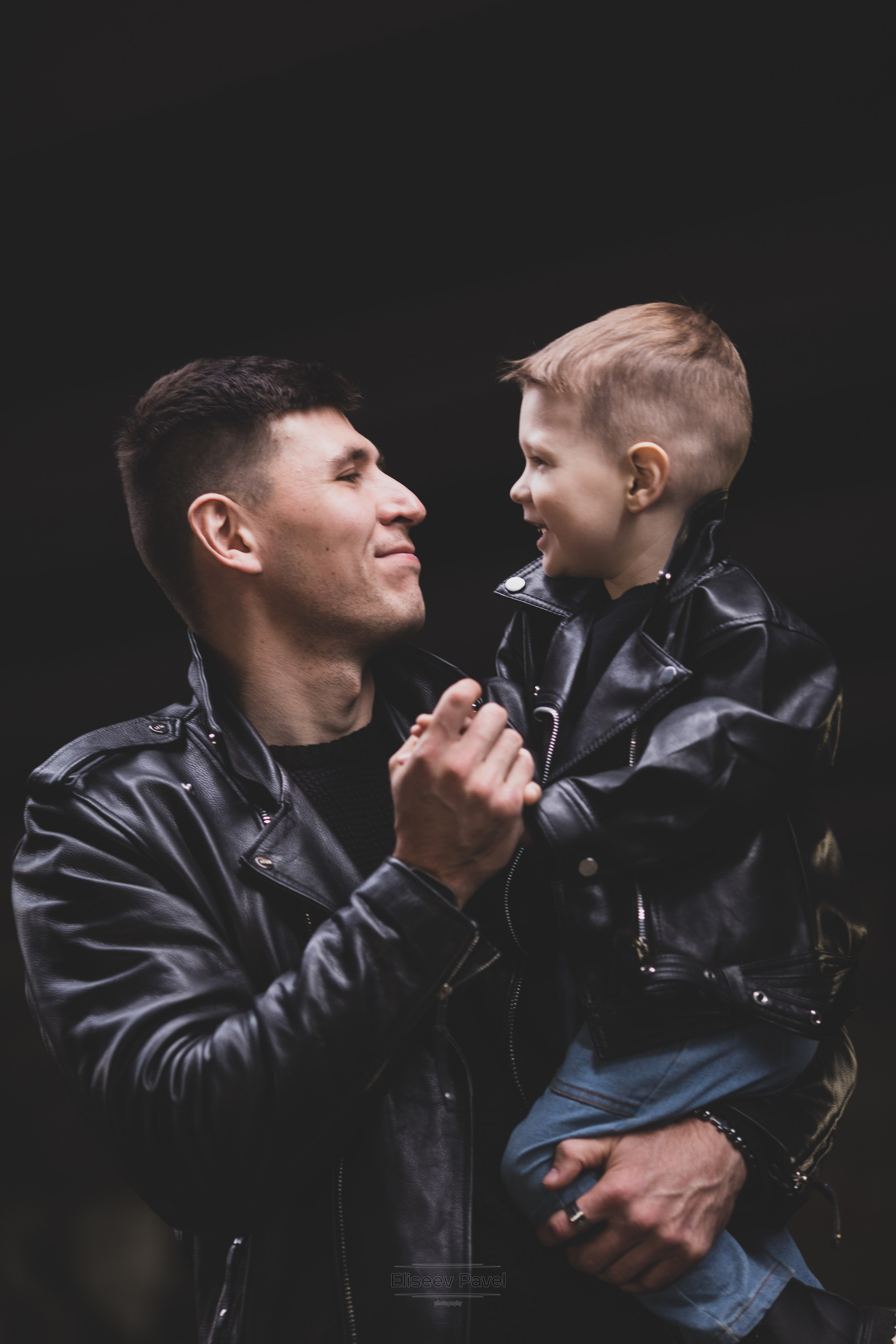 Семейная мужская фотосессия. Хаитбай и Богдан. Репортажный и свадебный фотограф в Челябинске Елисеев Павел