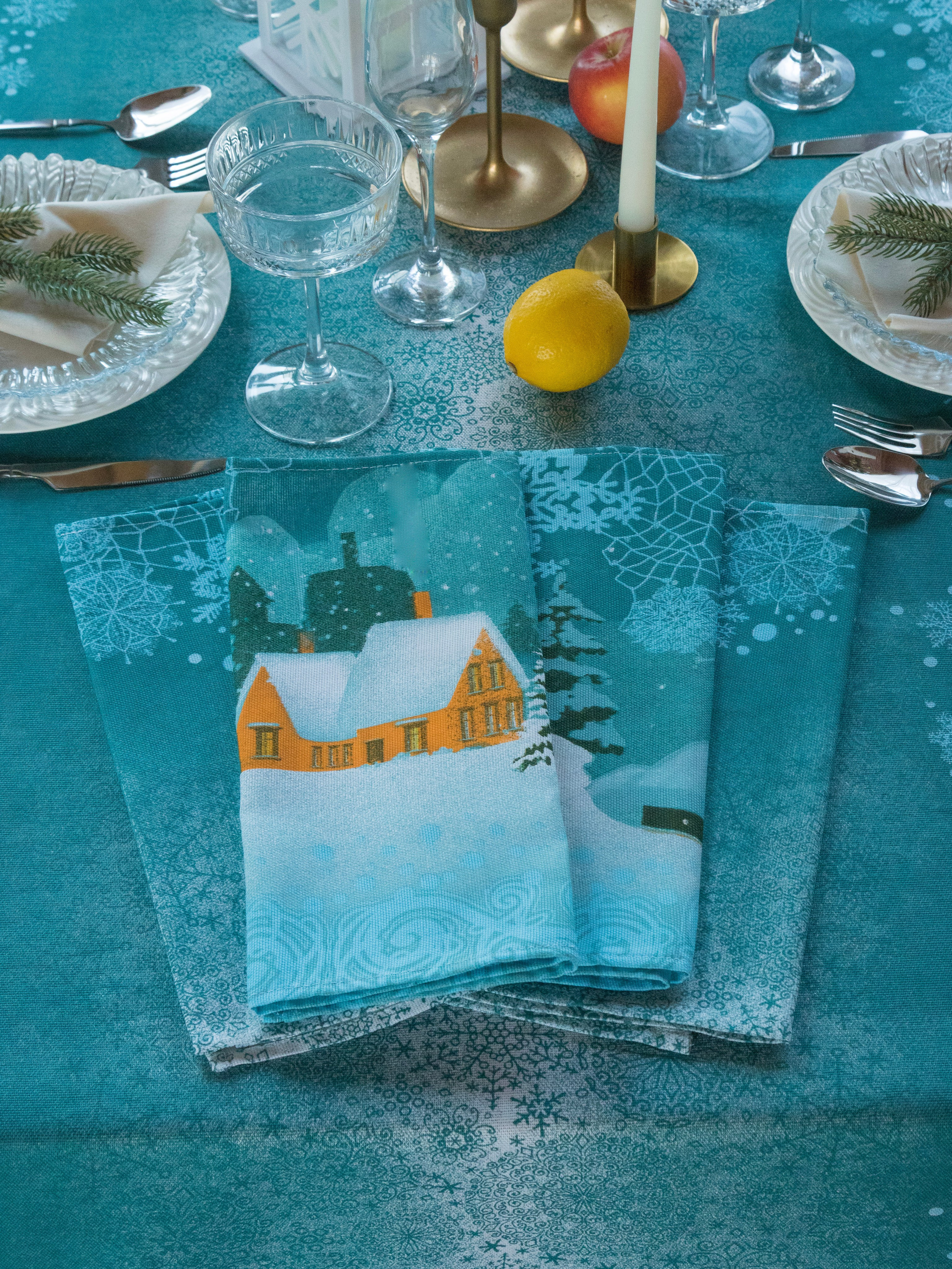 Скатерть новогодняя. Фотостудия для Wildberries Ozon