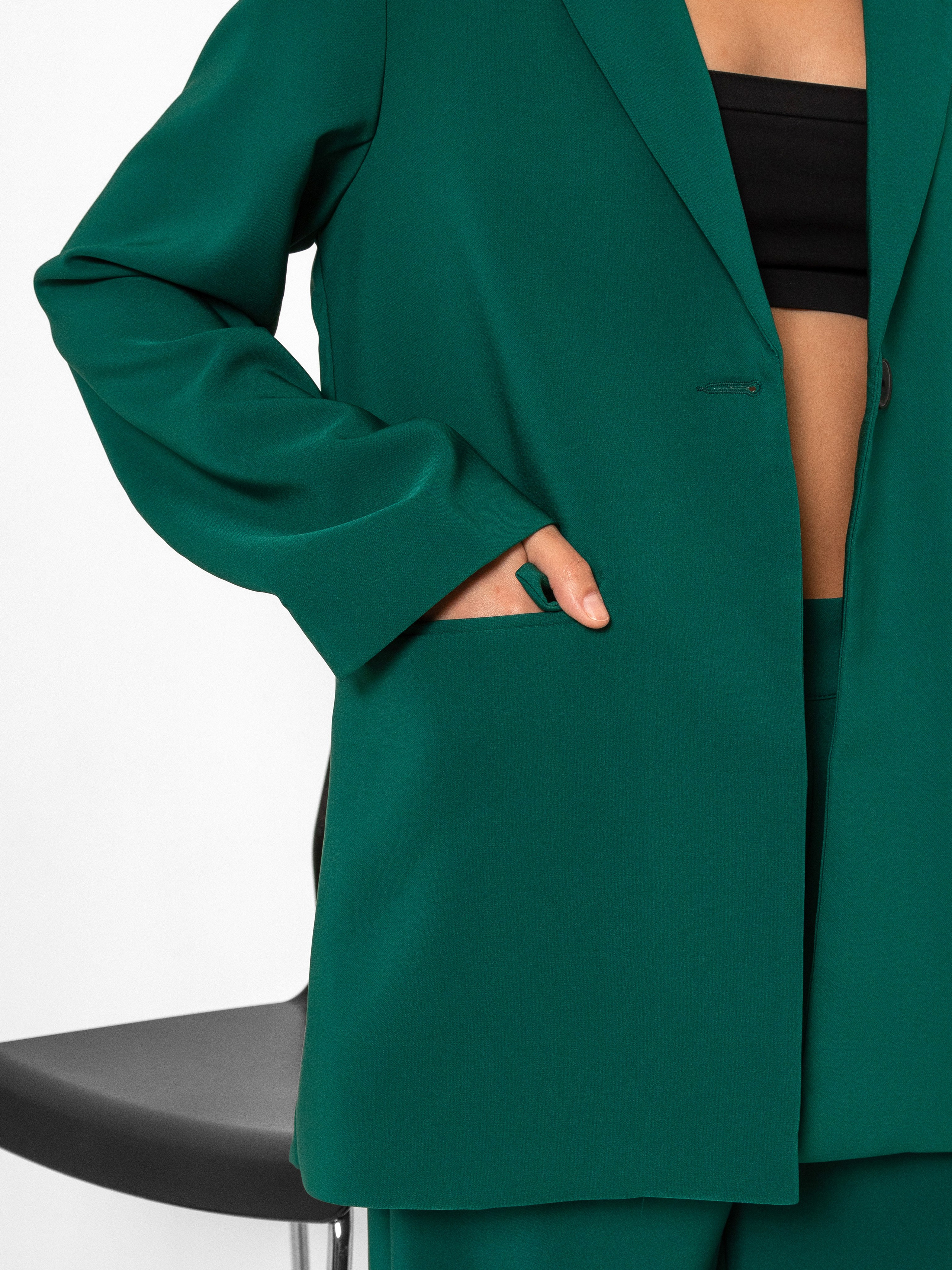 Костюмы женские. Фотостудия для Wildberries Ozon