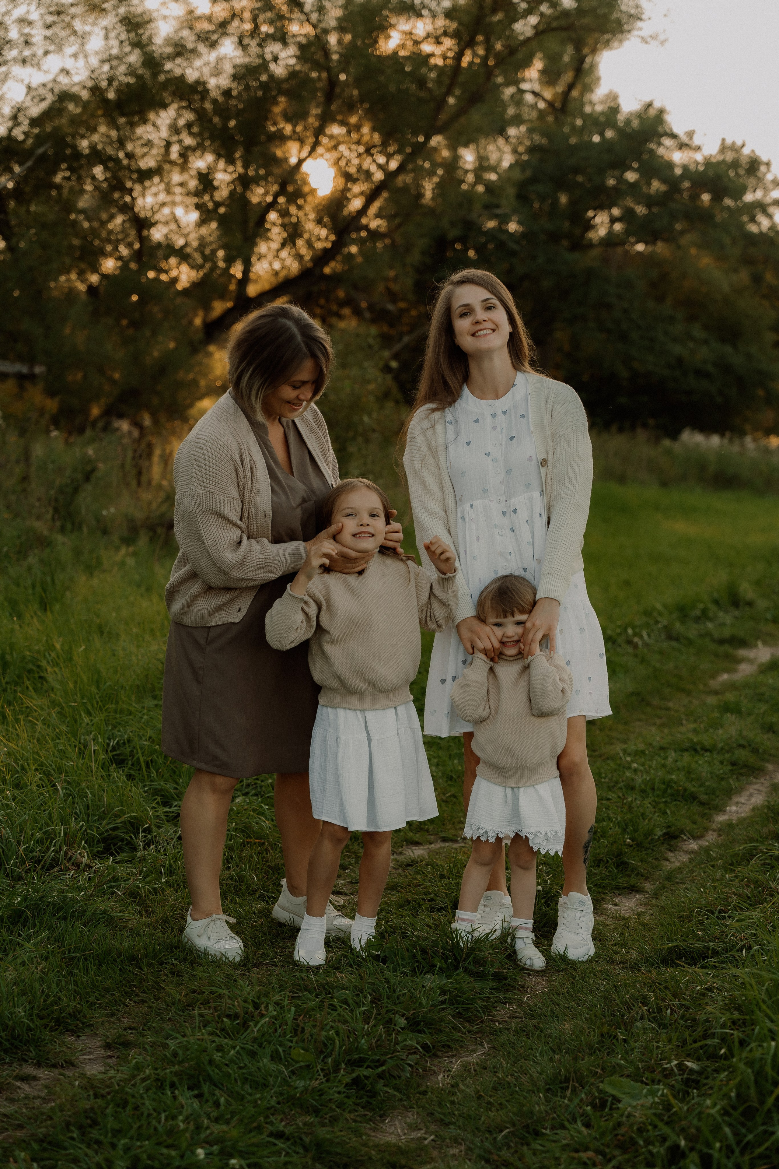 Полина и ее семья. Свадебный и индивидуальный фотограф в Суворове Клюева Мария