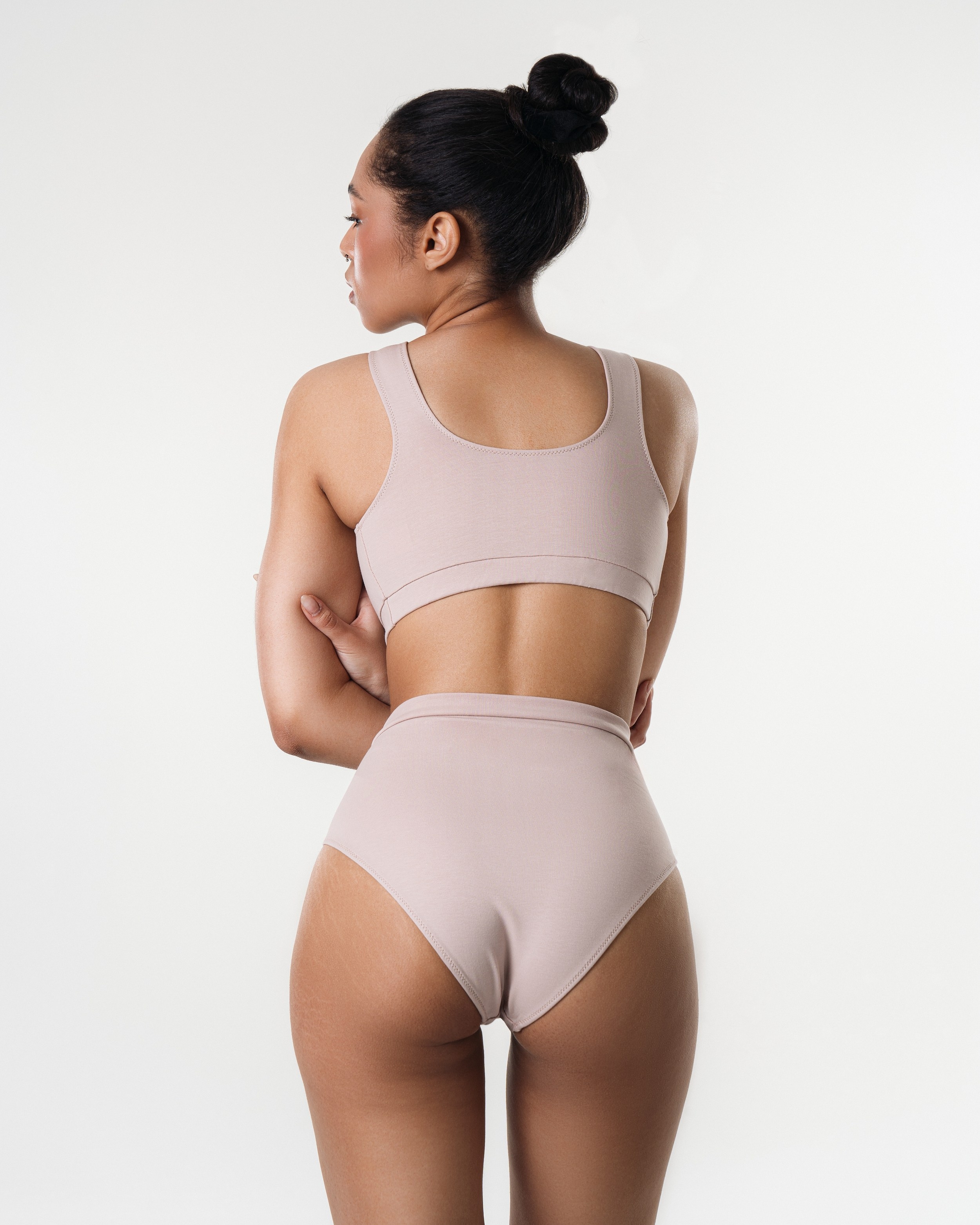 Monrie. Fashion фотограф и Арт директор. Санкт-Петербург и Москва