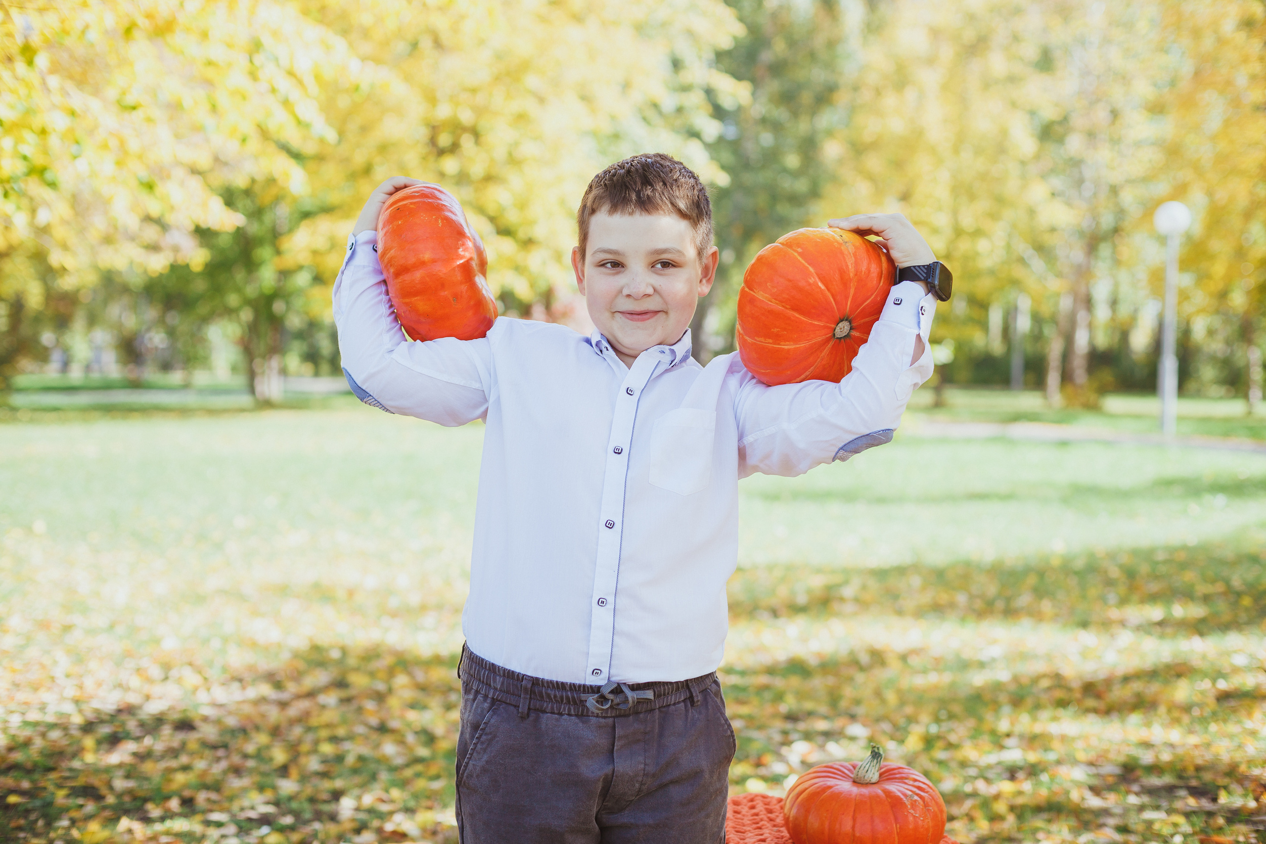 Школьная фотосессия на 31 августа. 1,2,3 сентября. Портреты детей 4-6 штук. Групповые общие 2-5 шт. Цена 450р. (1). Семейный и детский фотограф в Сухом Логу Ольга Кайгородова