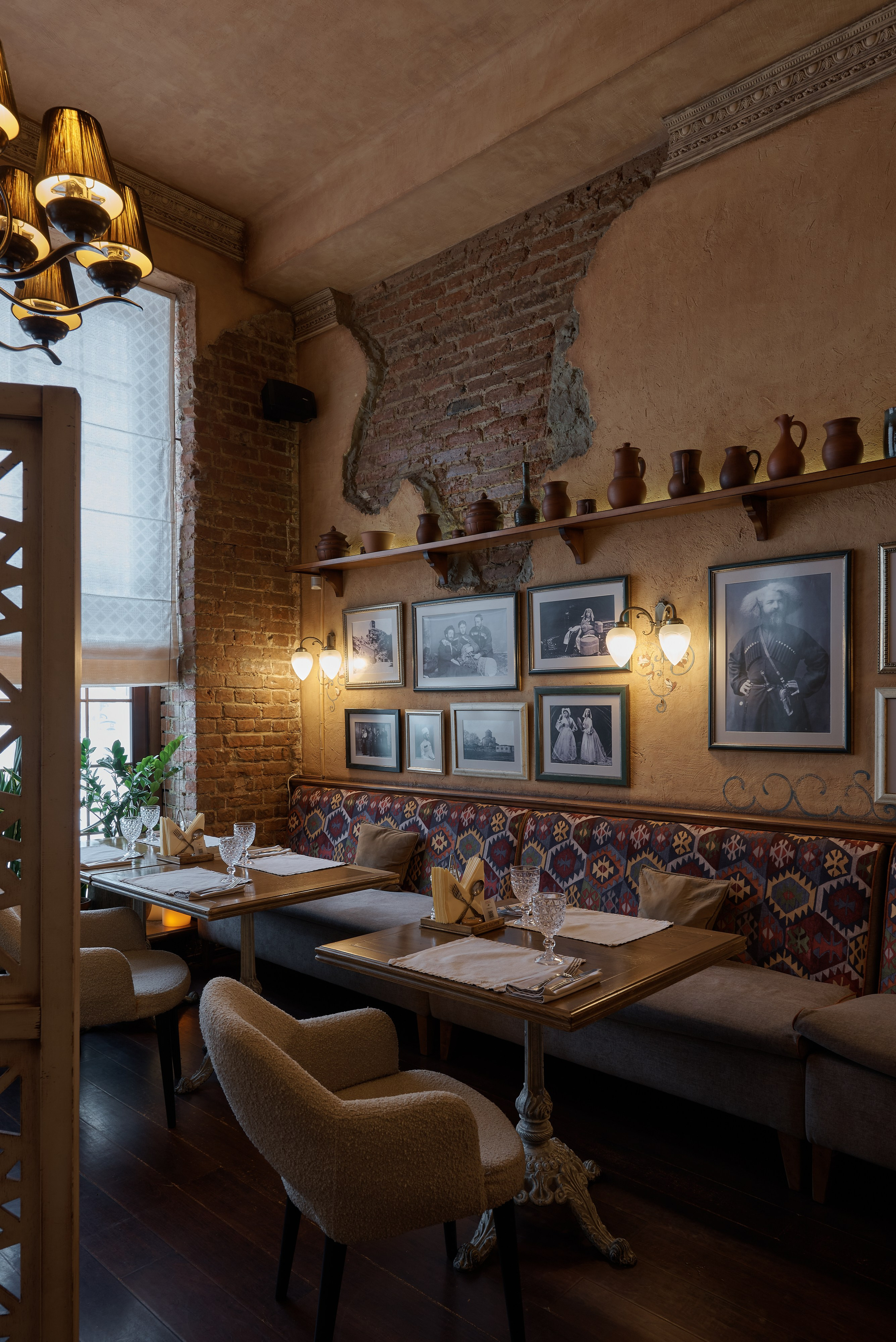 Хмели Сунели, Екатеринбург. Абросимов Лев интерьерный и архитектурный фотограф