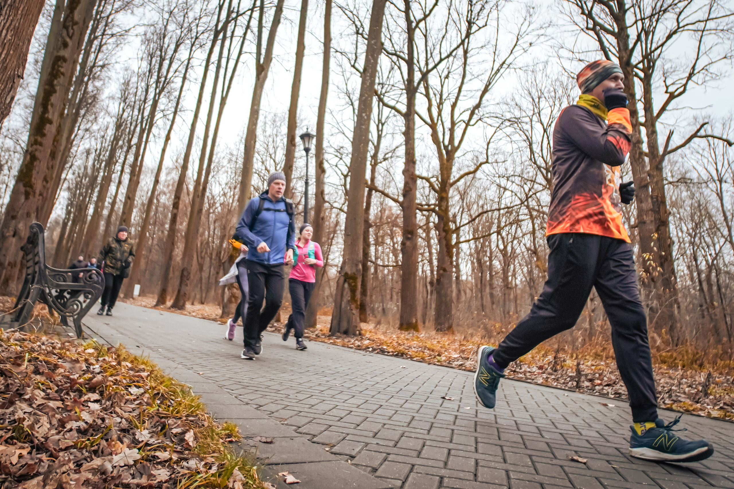 #марафонудома #яuzarun 2024 2-я петля, группа 6:30. Роман Капилюшов. Бег. Фото. Видео. г. Люберцы