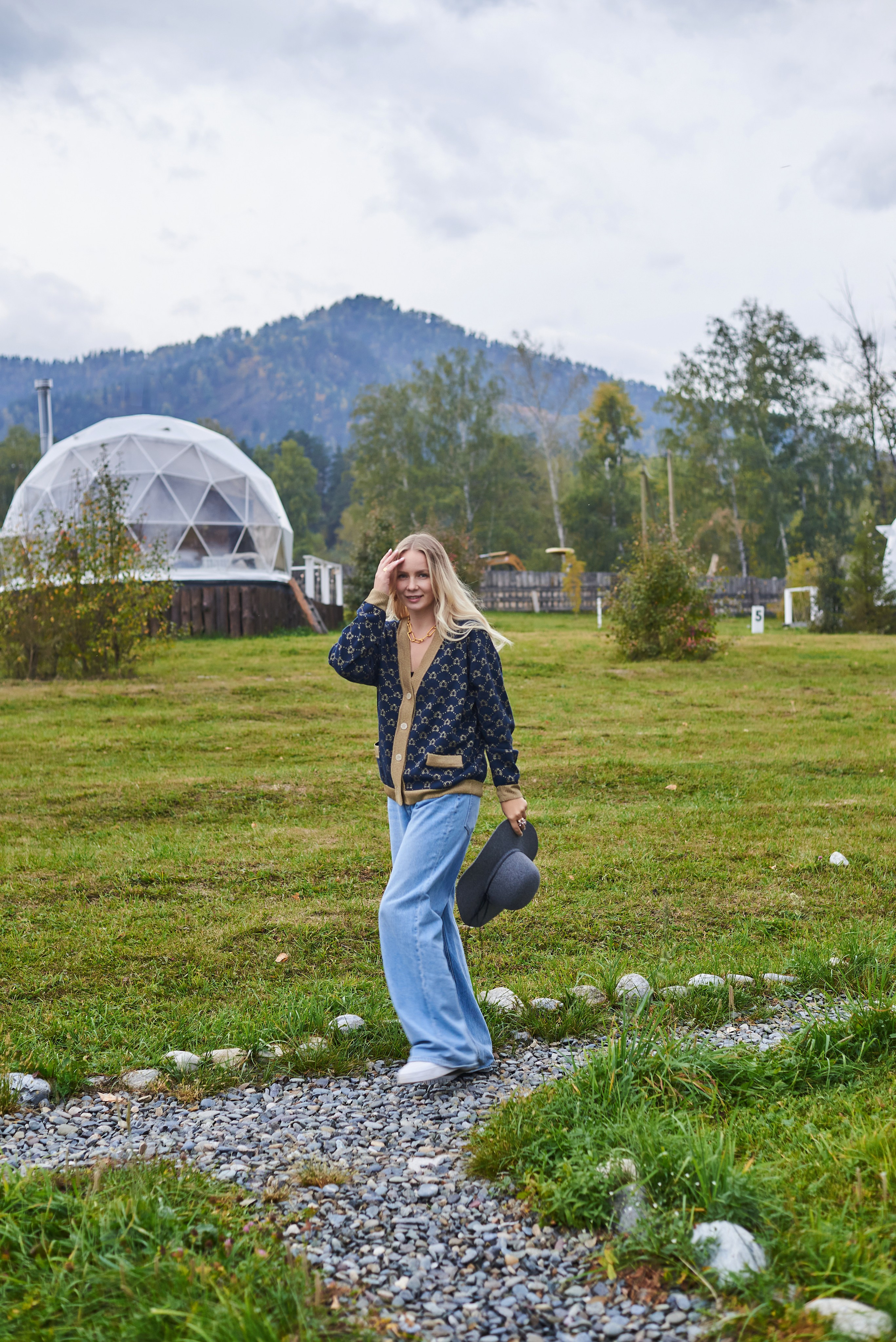 Для контента одежды. Семейный фотограф в Барнауле, Горный Алтай, Заринск, Алейск