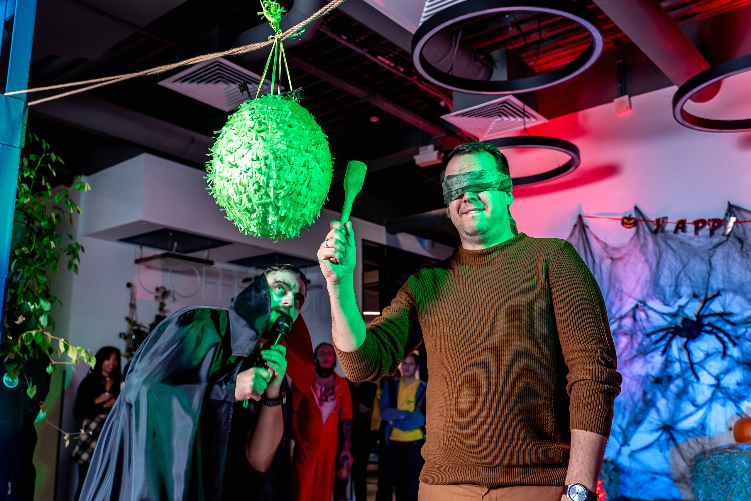 Фотограф на корпоратив москва. Фотограф \ Видеограф на Крещение, Венчание Москва| Семейные съемки