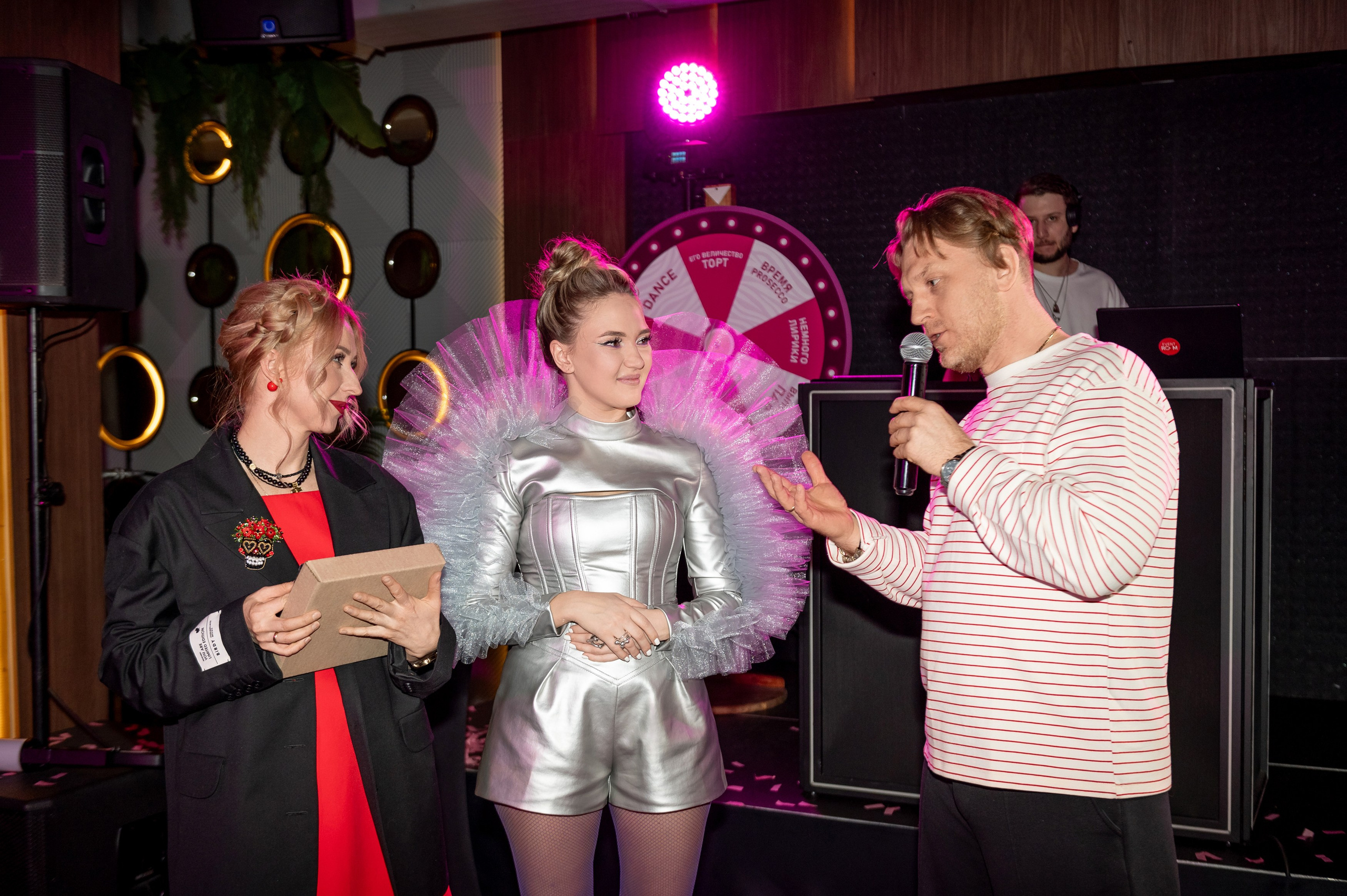 Не идеальнаЯ вечеринка Анны Моисеевой. Свадебный, семейный и репортажный фотограф. Брянск. Эльвира Голенкова