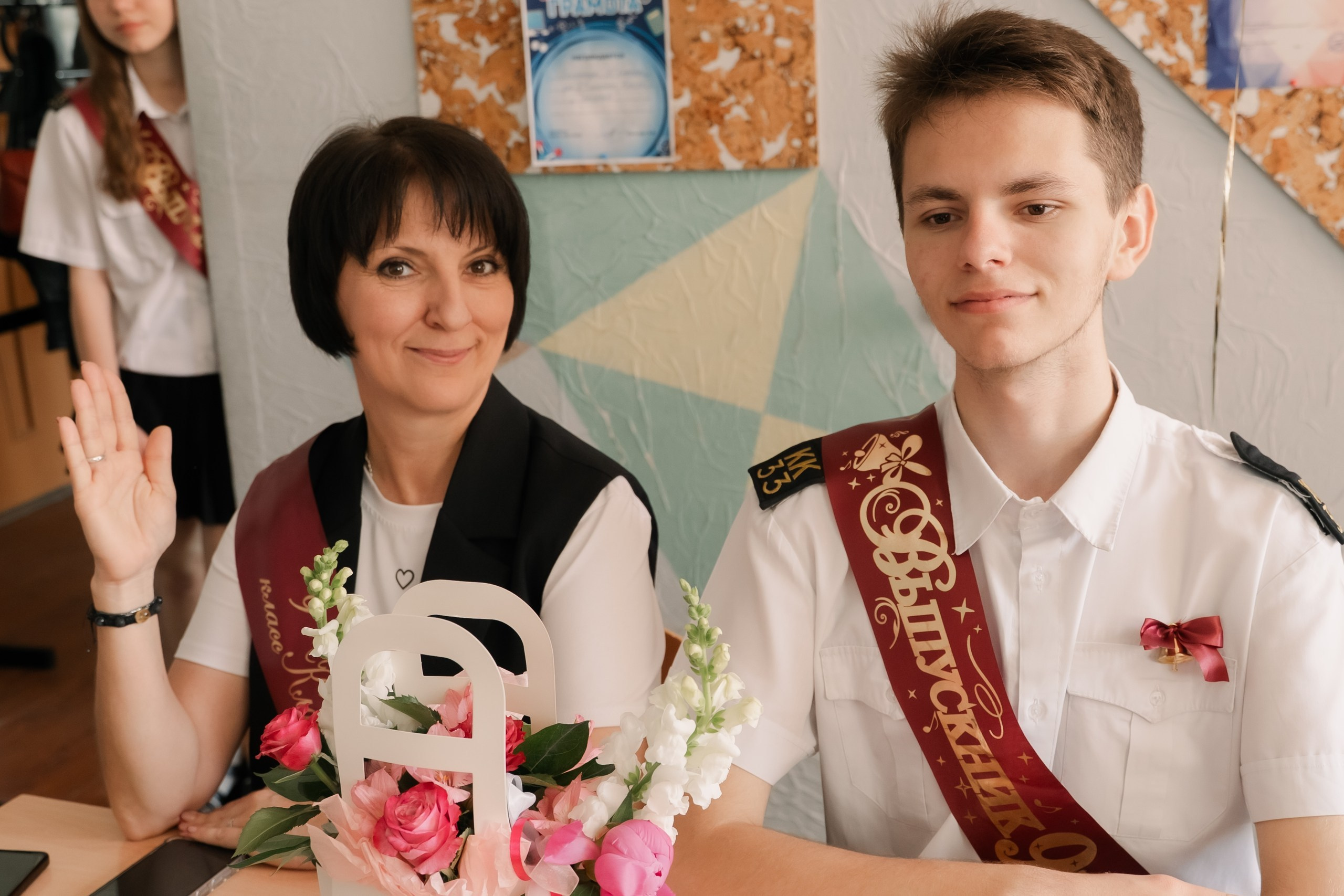 9 класс 33 школа. Выпускные альбомы Натальи Бутко: Новороссийск, Анапа, Геленджик