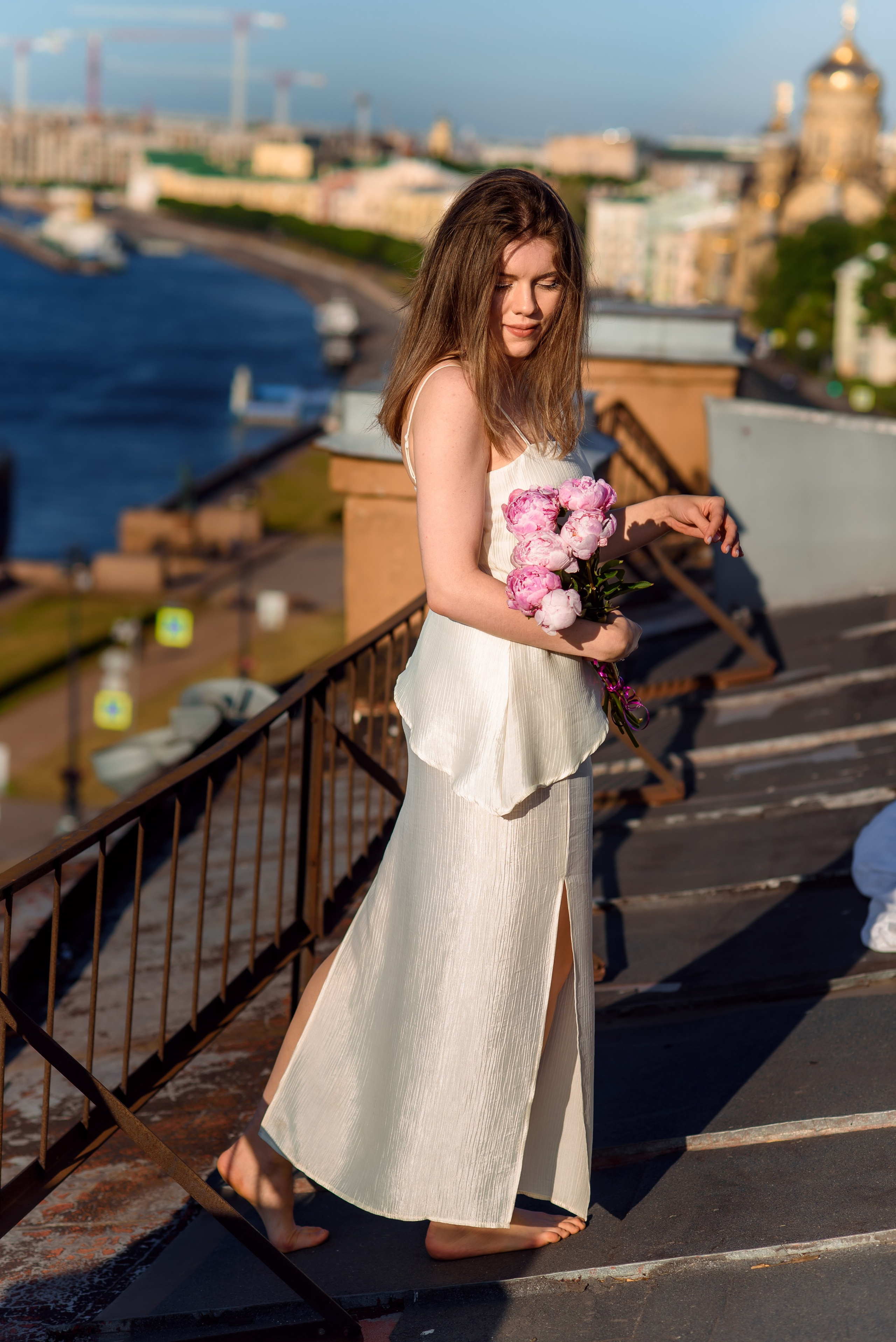 Лавстори. Анастасия Петрович фотограф, фотокорреспондент в Москве и Санкт-Петербурге. Фотосъёмка репортажа, мероприятия, корпоративная съёмка, контент