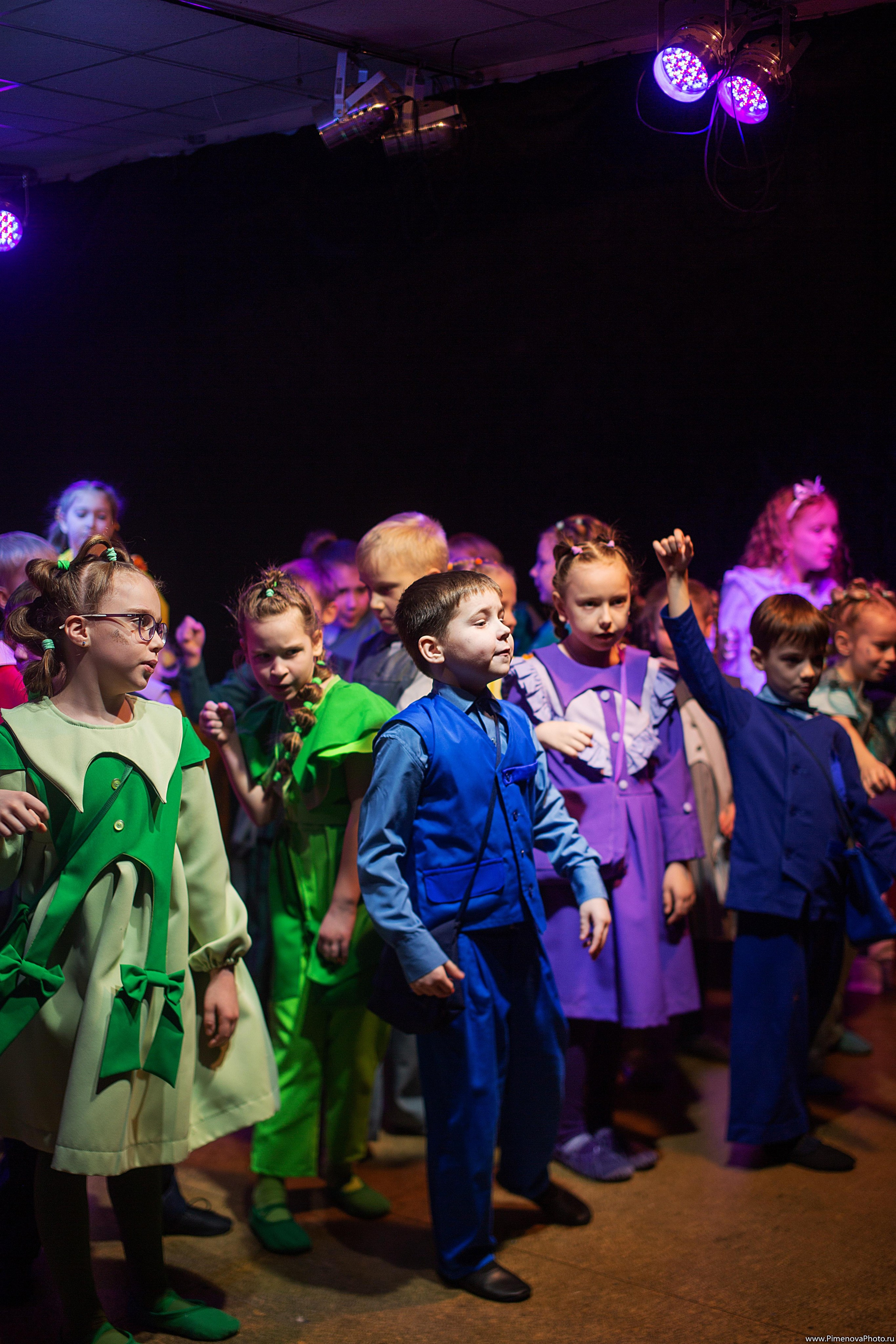 Карандаши «Театрум» ДТЦ, февраль. Семейный и детский фотограф в Петрозаводске