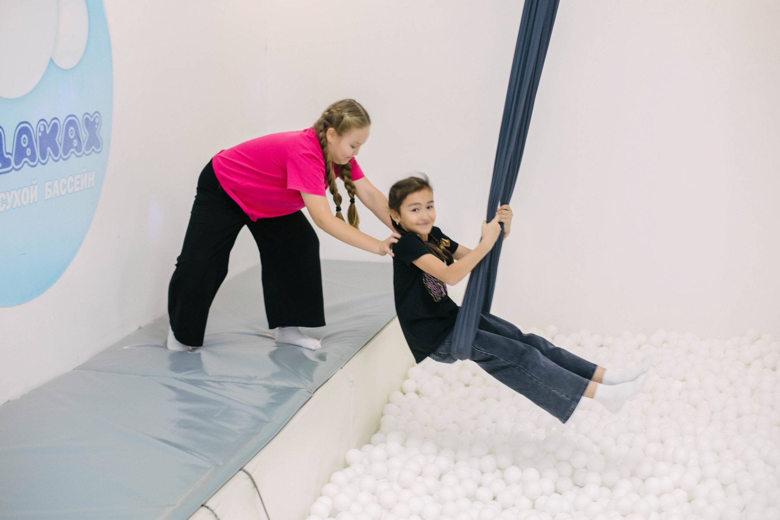 День Рождения Лейлы. Портретный и свадебный фотограф в Астрахани Сабира Аубекерова