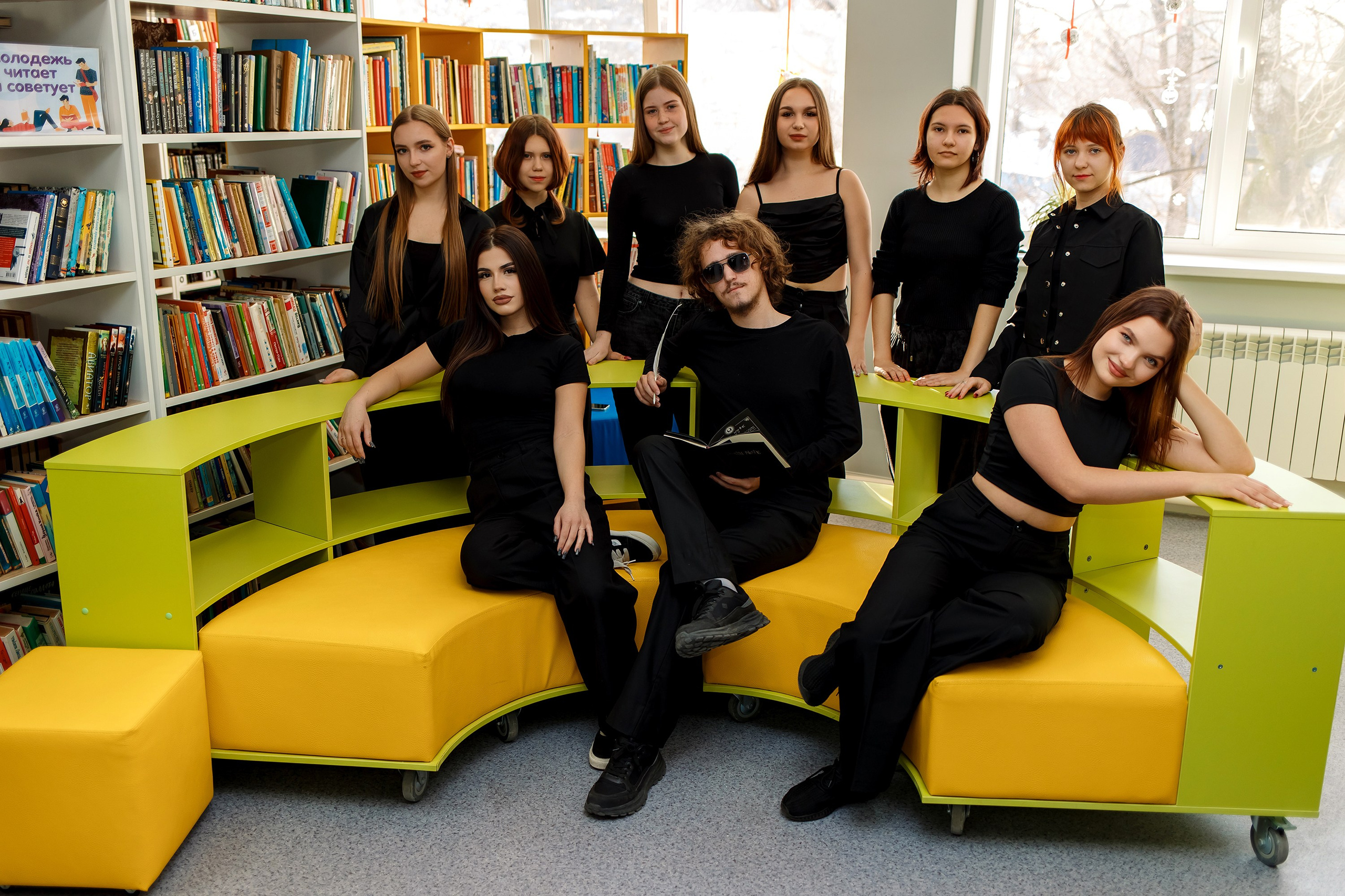 11 класс 7 школа. Фотограф Любовь Корниенко, Примоский край