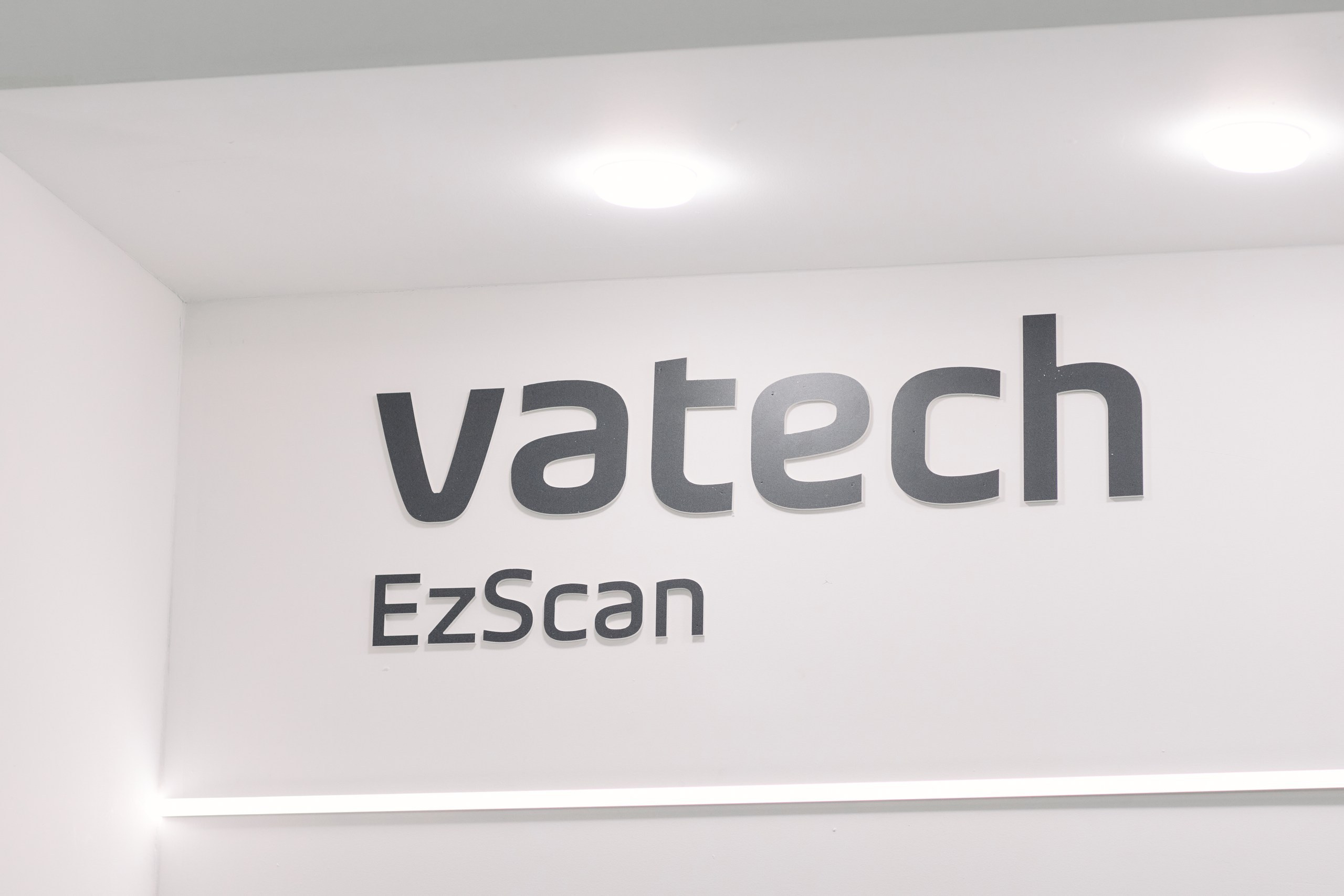 Дентал Салон 2026: Vatech. Свадебный и репортажный фотограф Дмитрий Кононенко