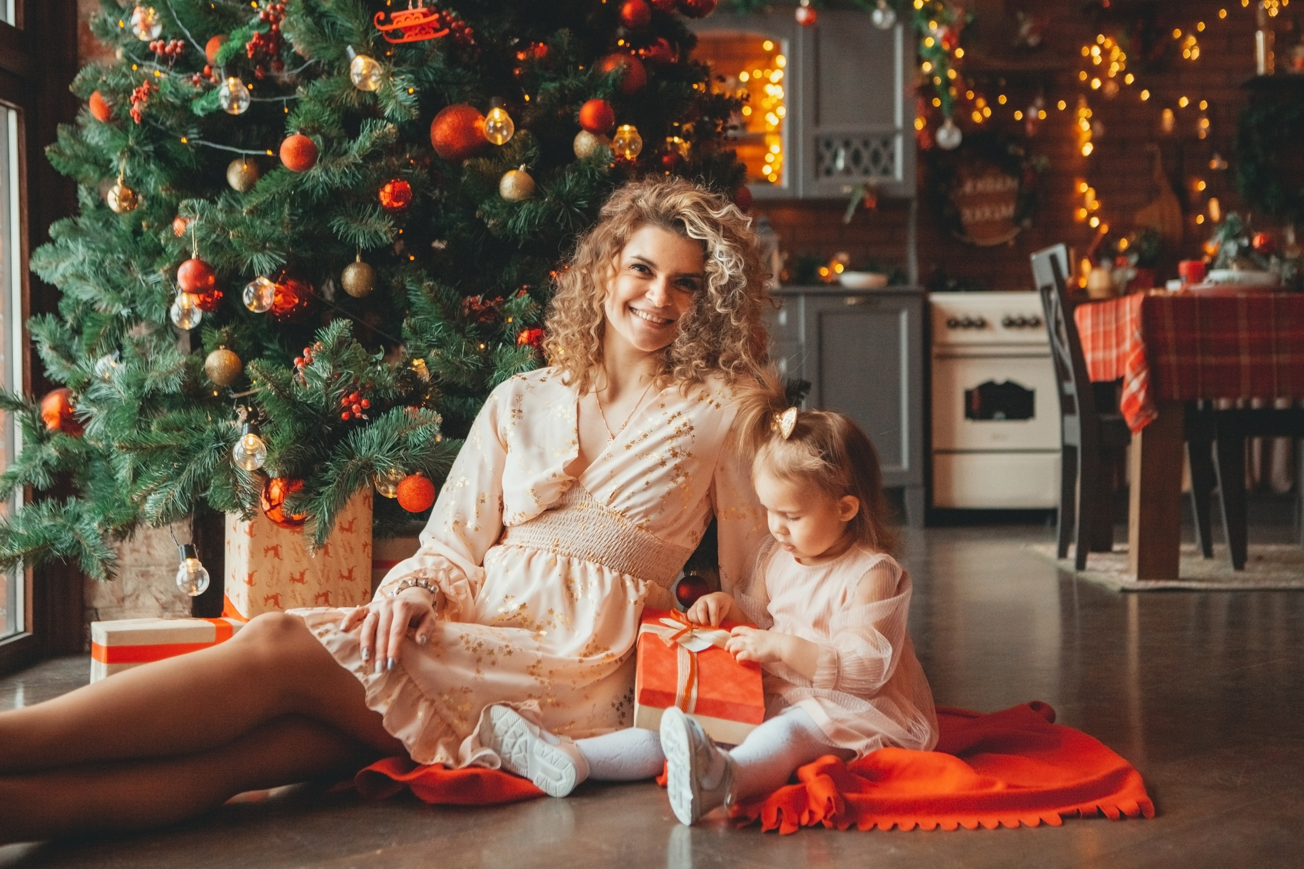 Новогодняя семейная фотосессия в студии. Фотограф Ольга Ефремова