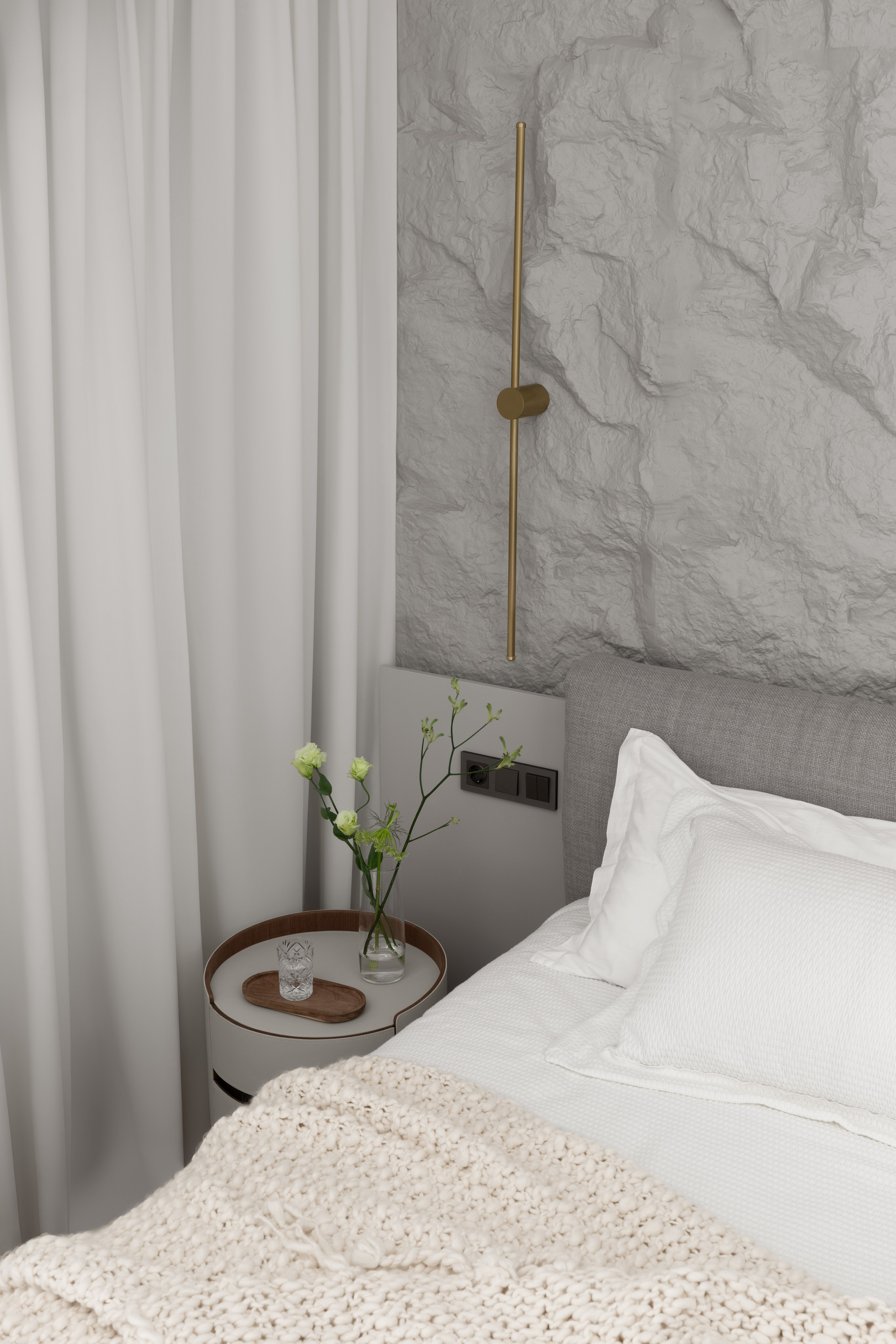 Динара Сембаева — Europe City. Roman Yakunin — interior photographer in Almaty, Kazakhstan