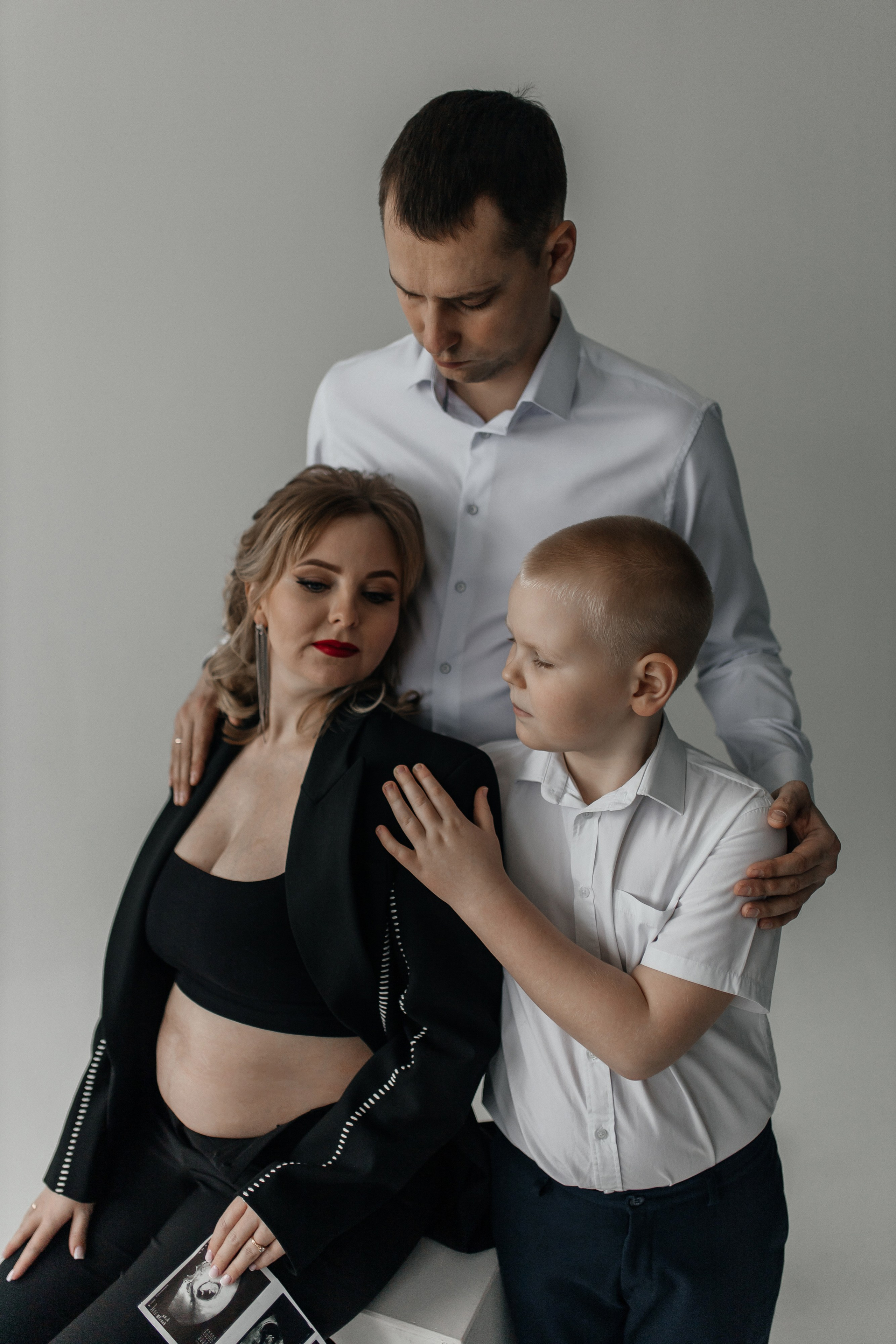 Лиза и семья. Семейный фотограф Губкин/Старый Оскол