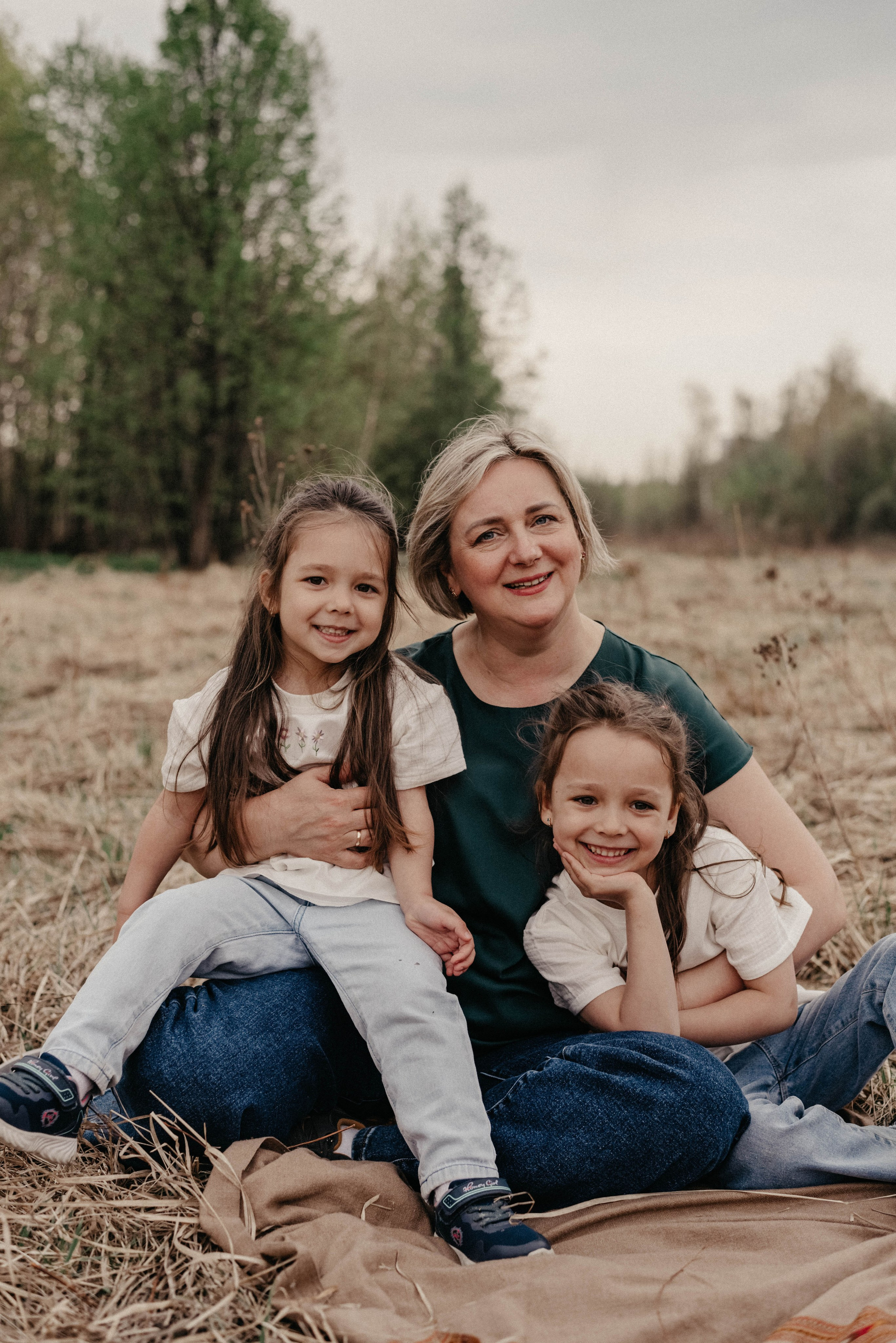 Прогулка с любимыми. Фотоссесия на природе. Семейный фотограф в Железнодорожном Масаева Елена