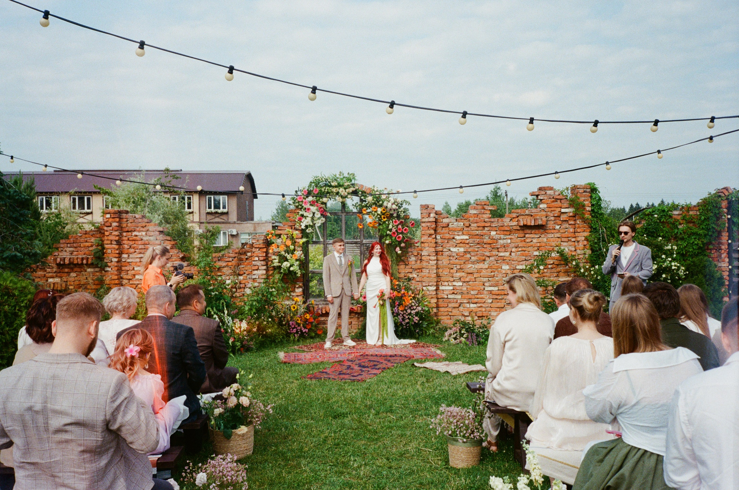 Пленка Роман и Анастасия. Свадебный и репортажный фотограф Элина Козырьянова