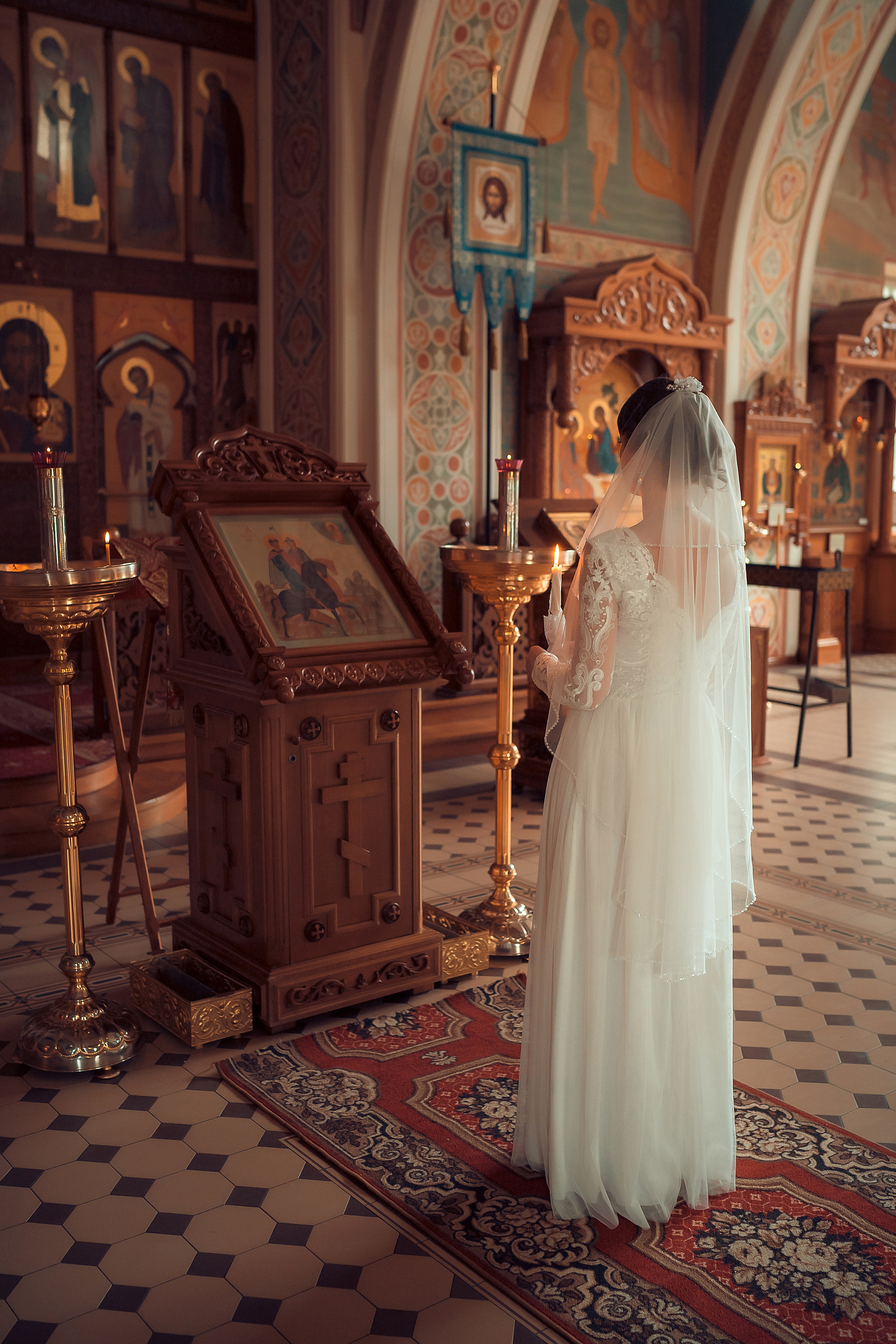 Венчание в Красноярске. Фотограф на Крещение и Венчание в Красноярске Рамазанова Юлия